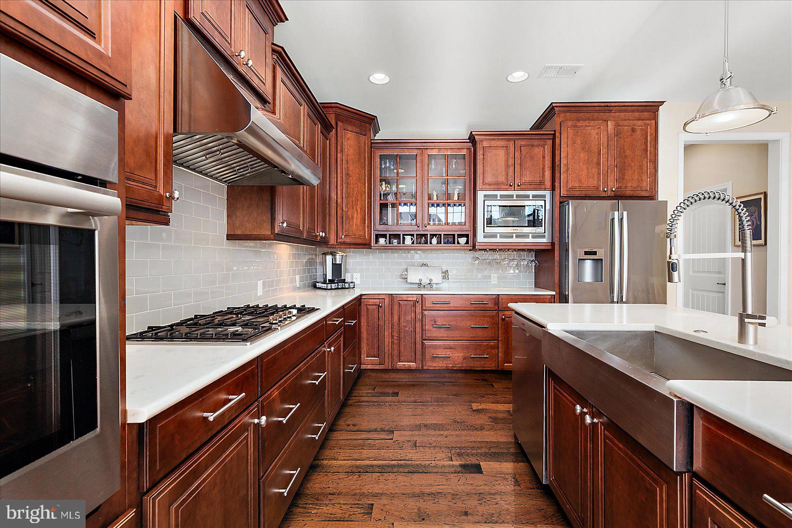 BAYSIDE - Residential