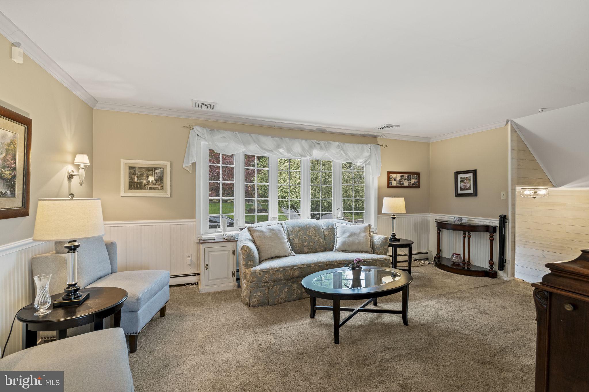 WARRINGTON VIL - Residential