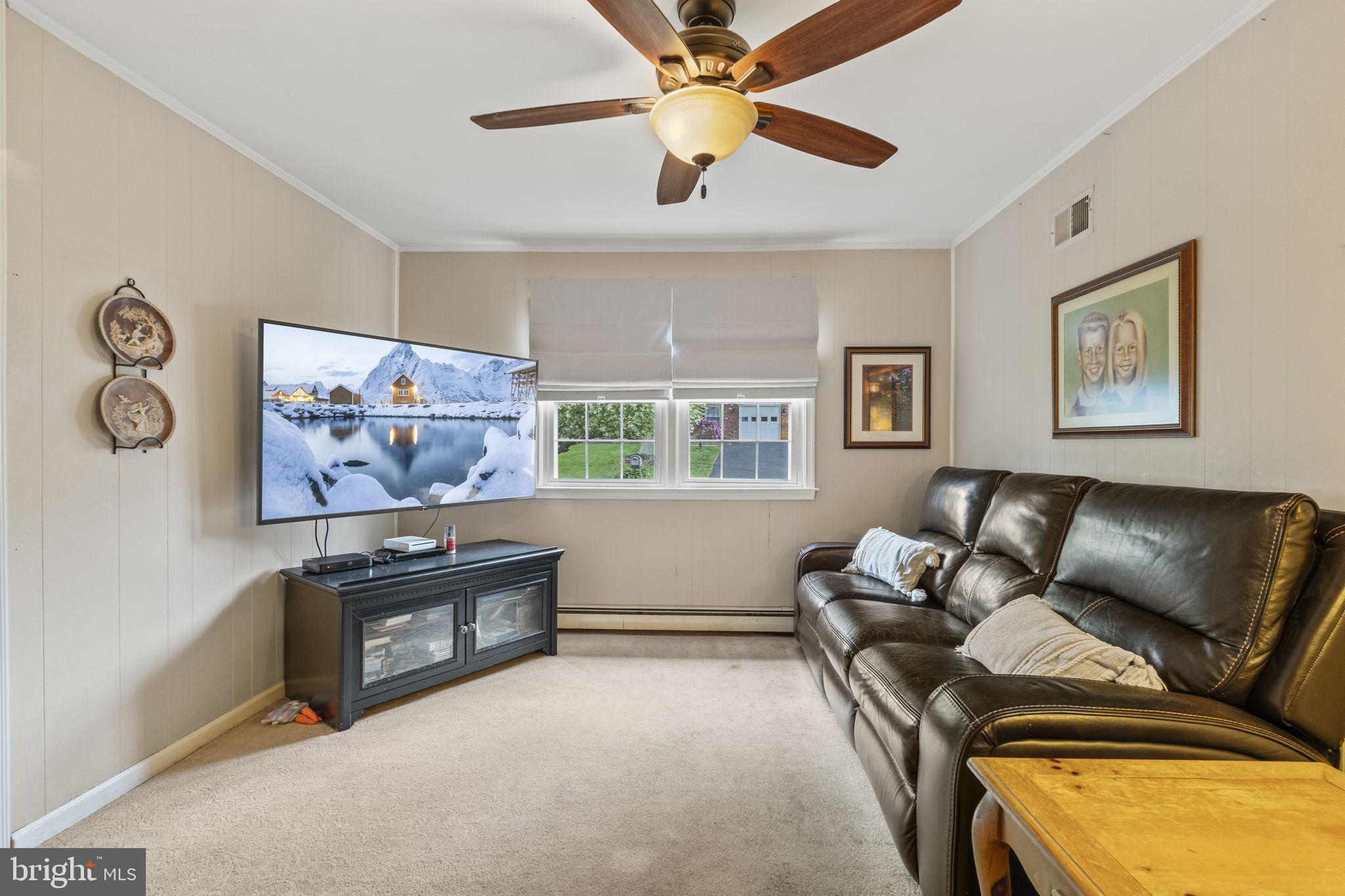 WARRINGTON VIL - Residential