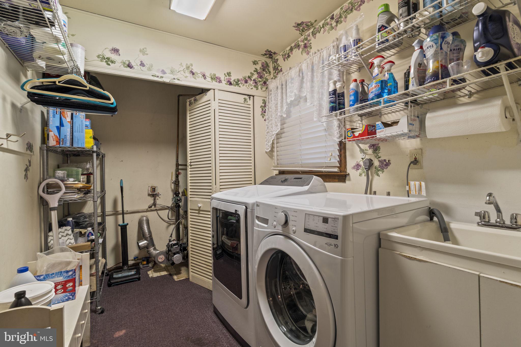 WARRINGTON VIL - Residential