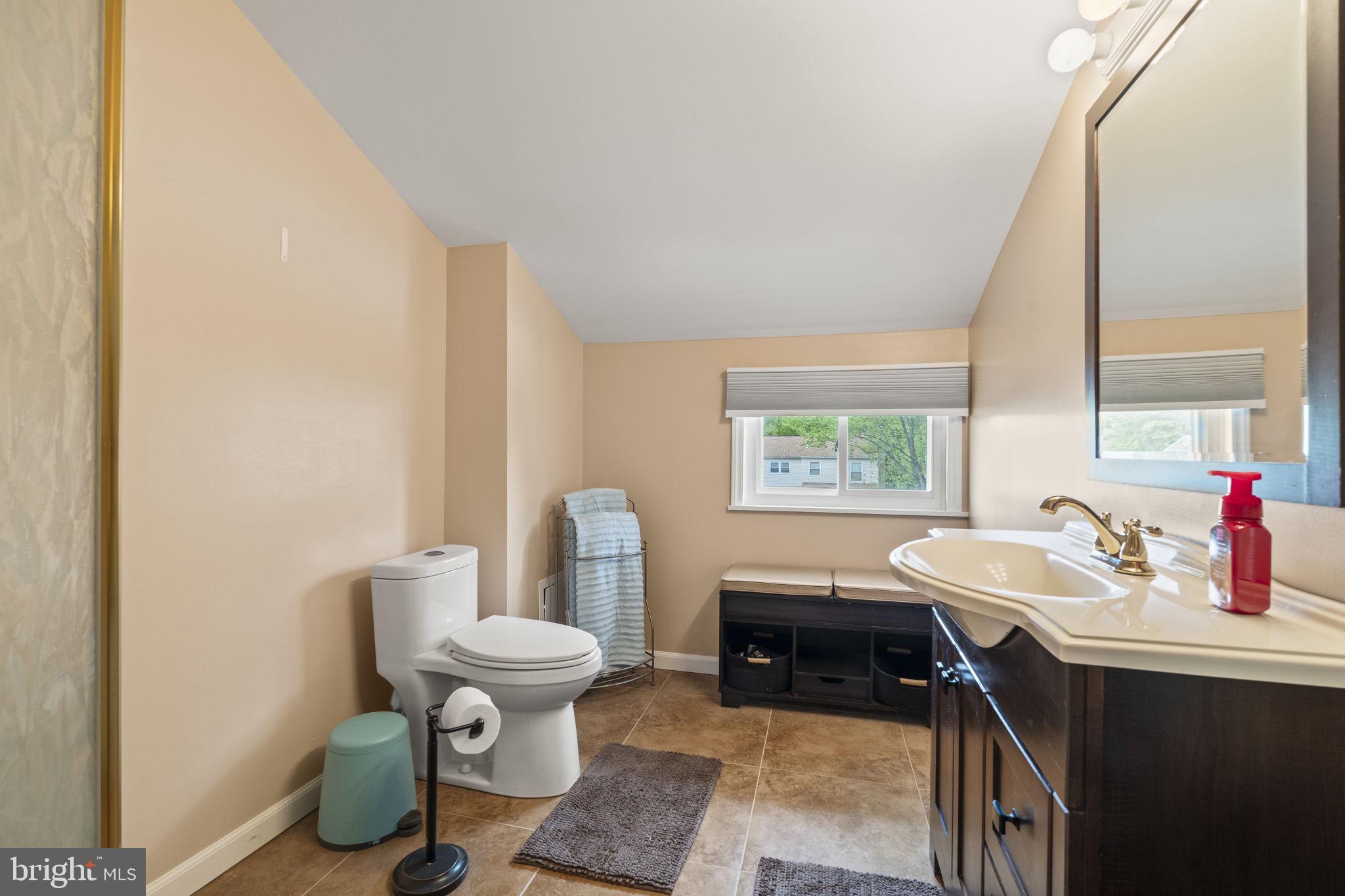 WARRINGTON VIL - Residential