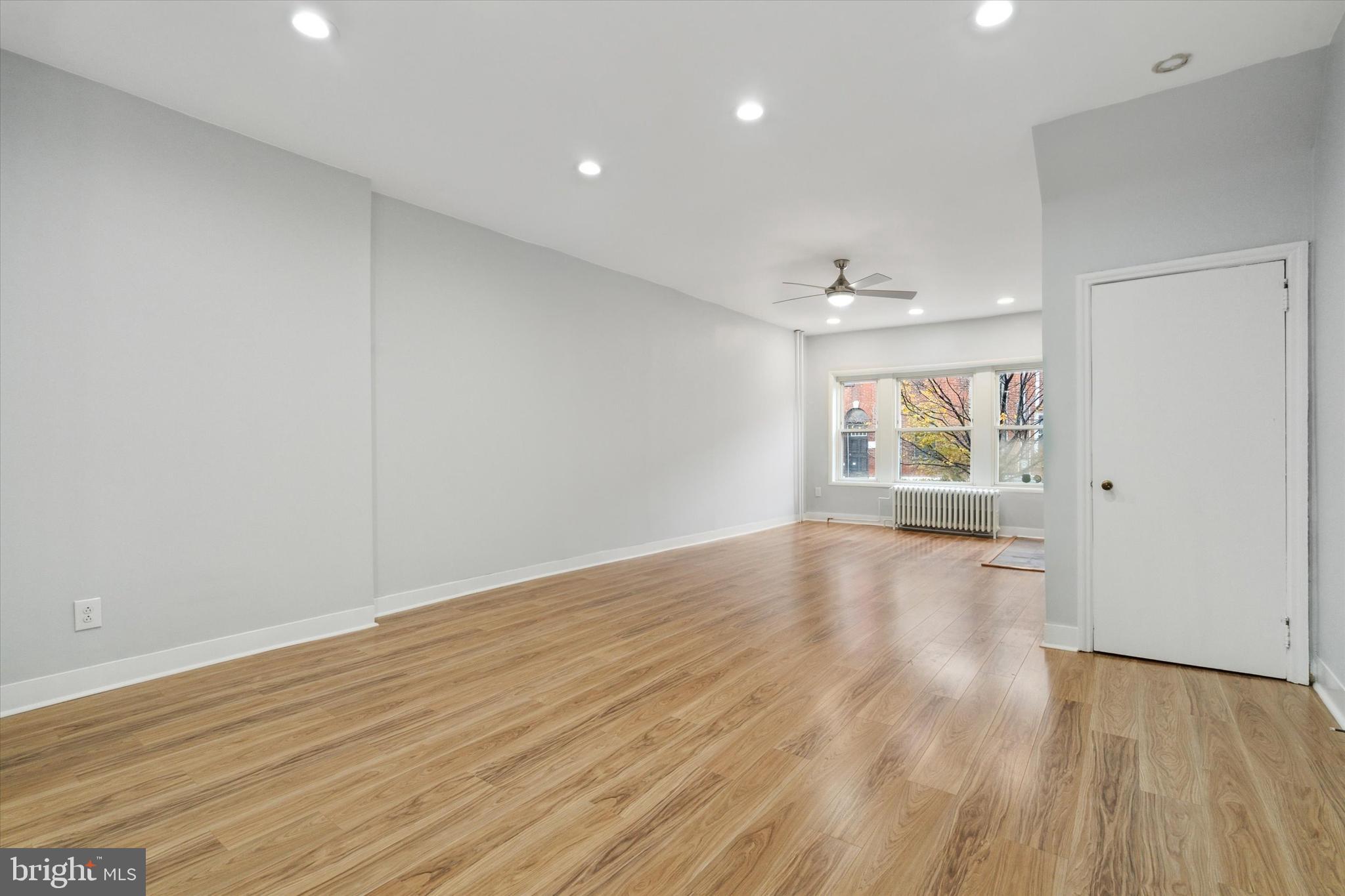 PASSYUNK SQUARE - Residential