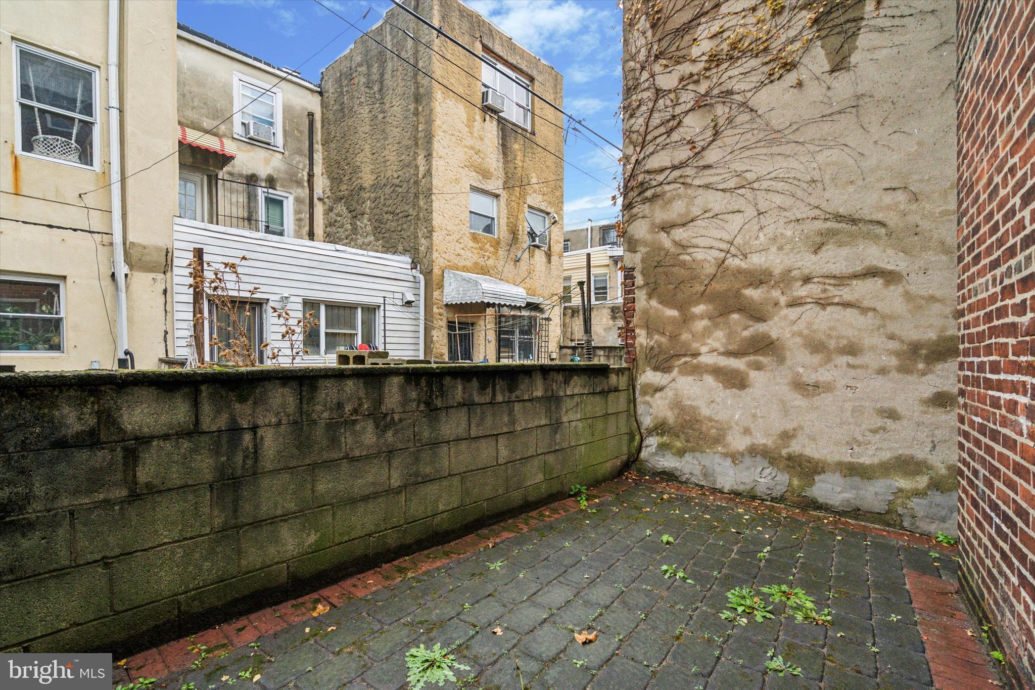 PASSYUNK SQUARE - Residential