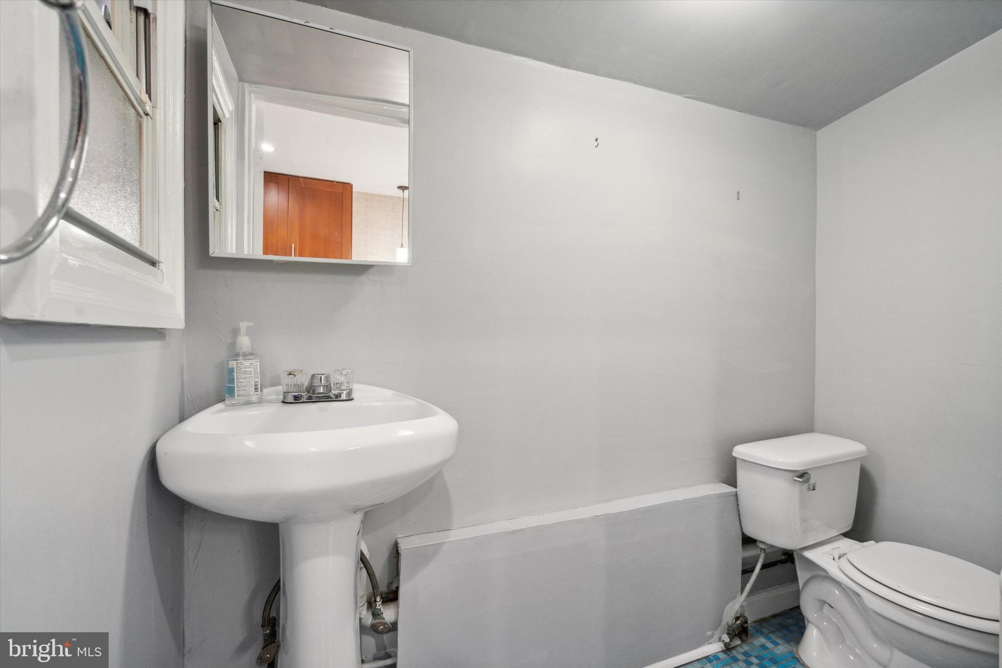 PASSYUNK SQUARE - Residential