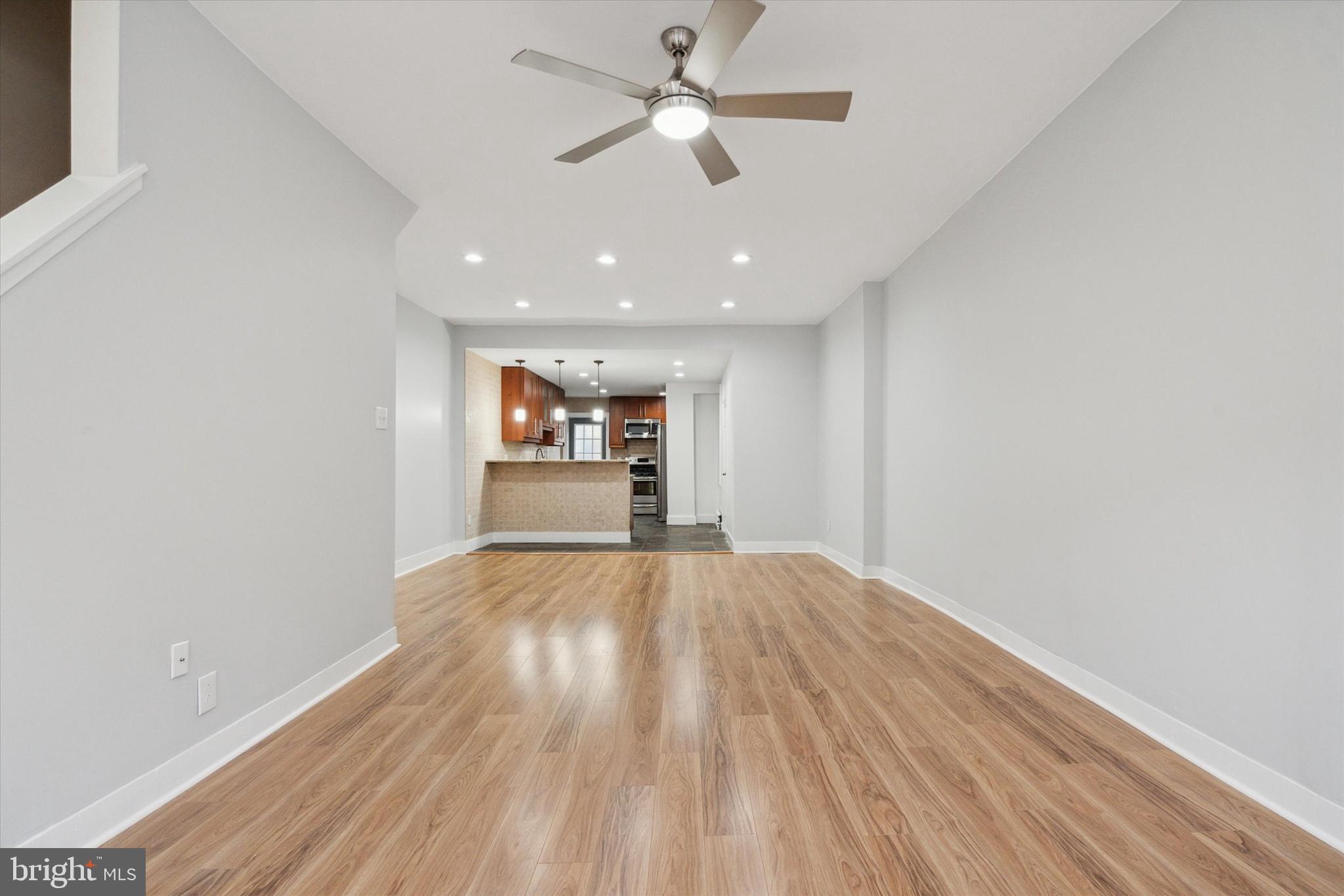 PASSYUNK SQUARE - Residential