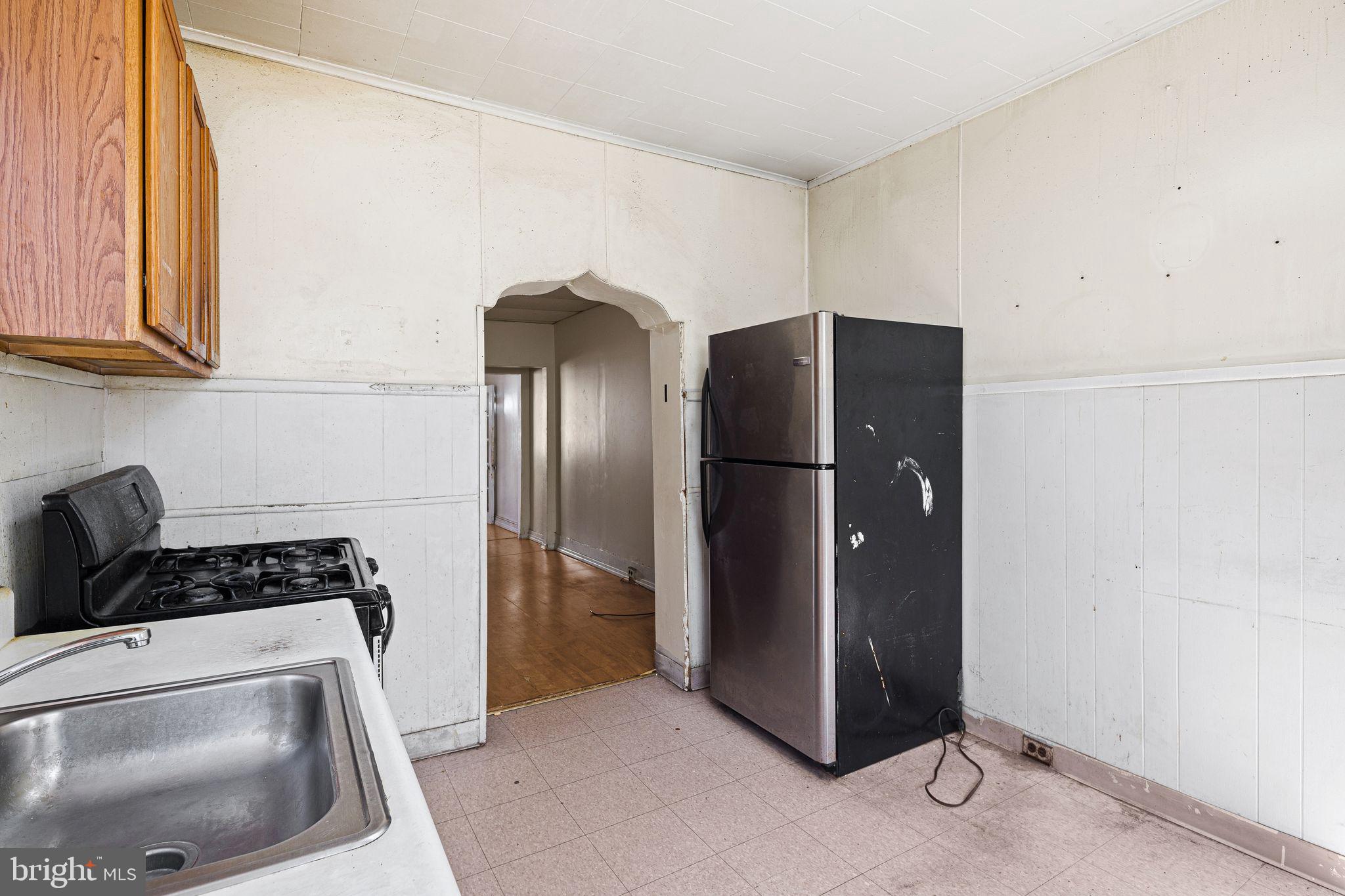 DICKINSON NARROWS - Residential