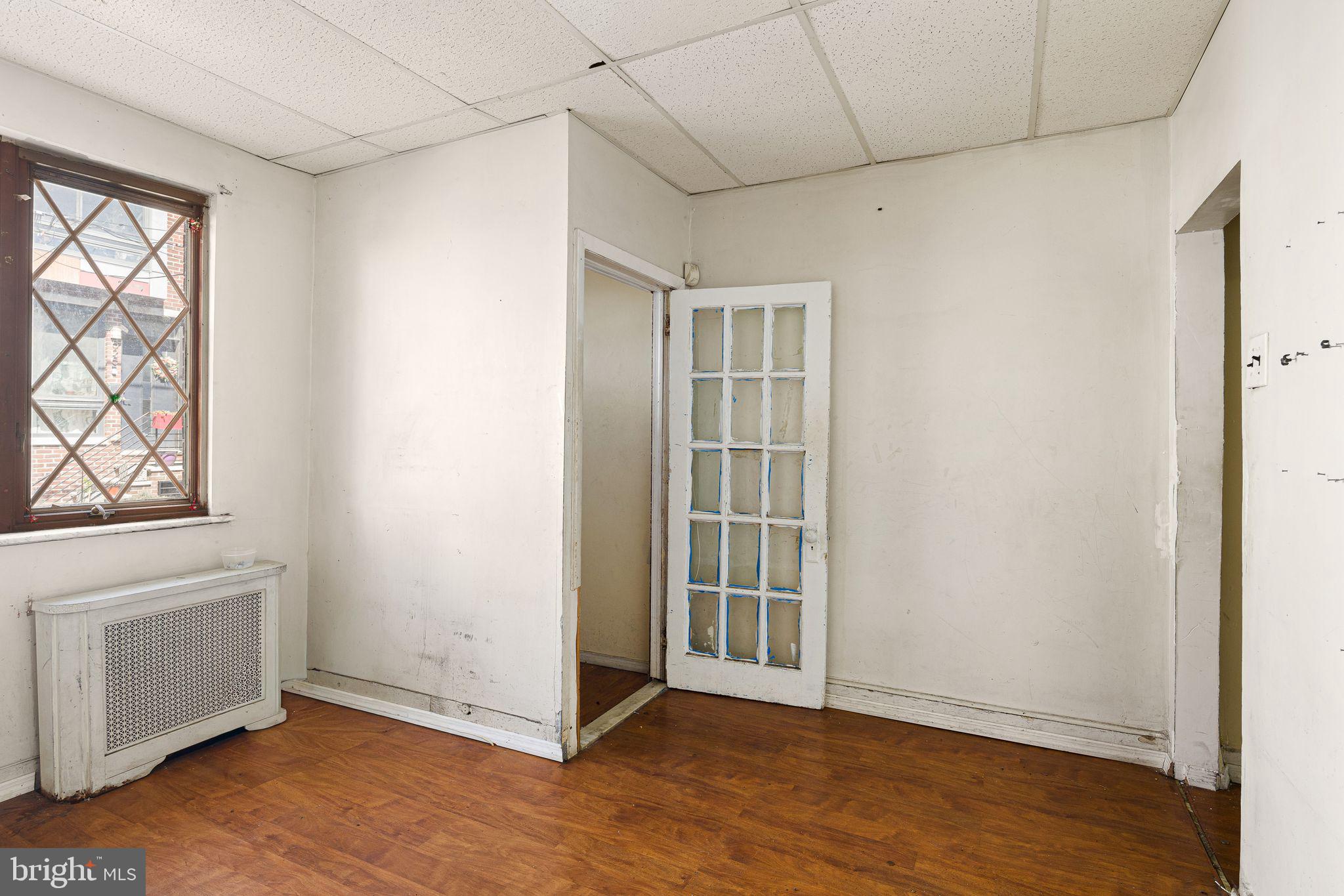 DICKINSON NARROWS - Residential