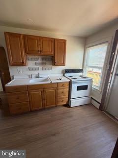 1910 VALLEY ROAD 2ND FLOOR