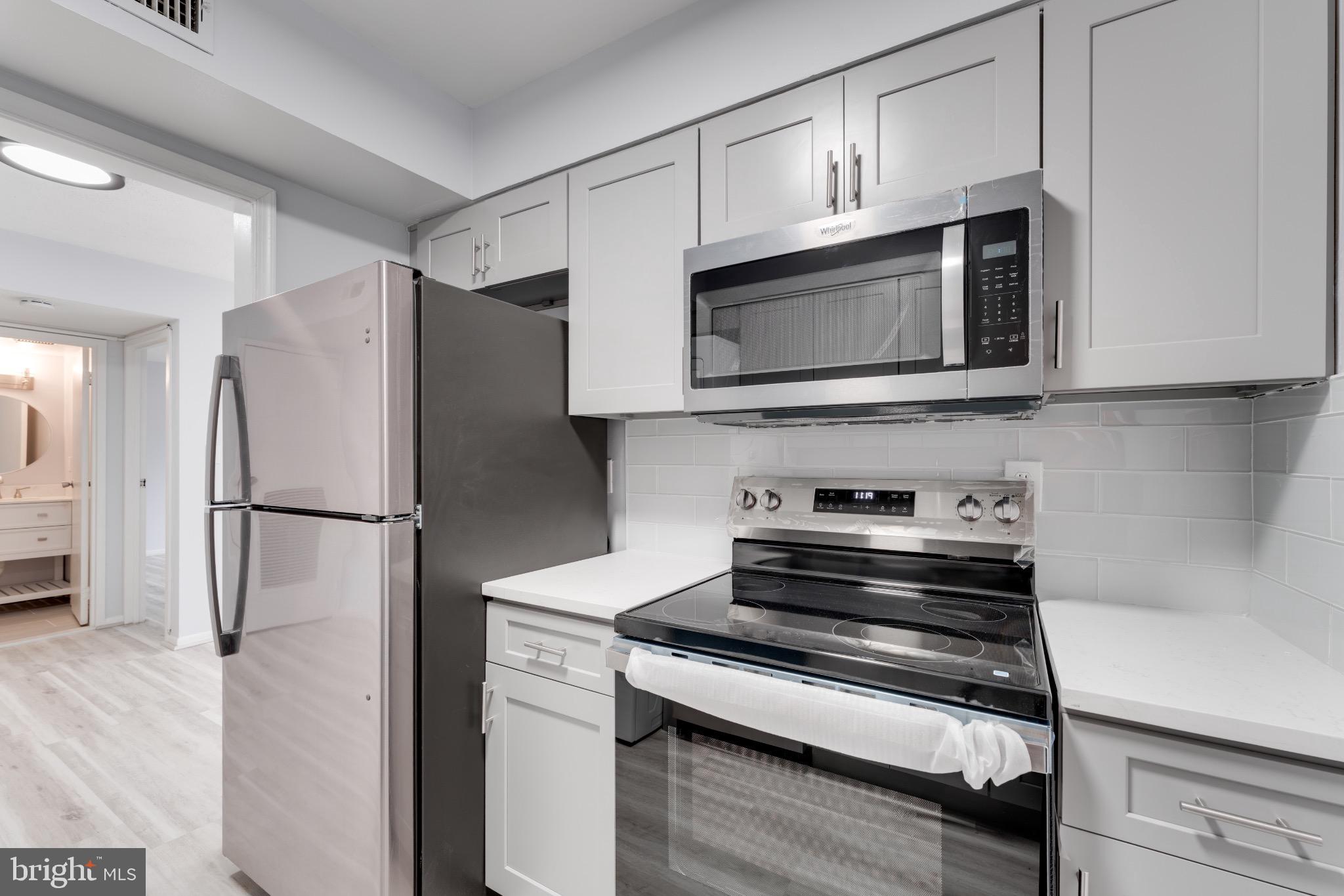 HUNTING RIDGE CONDOMINIUM - Residential