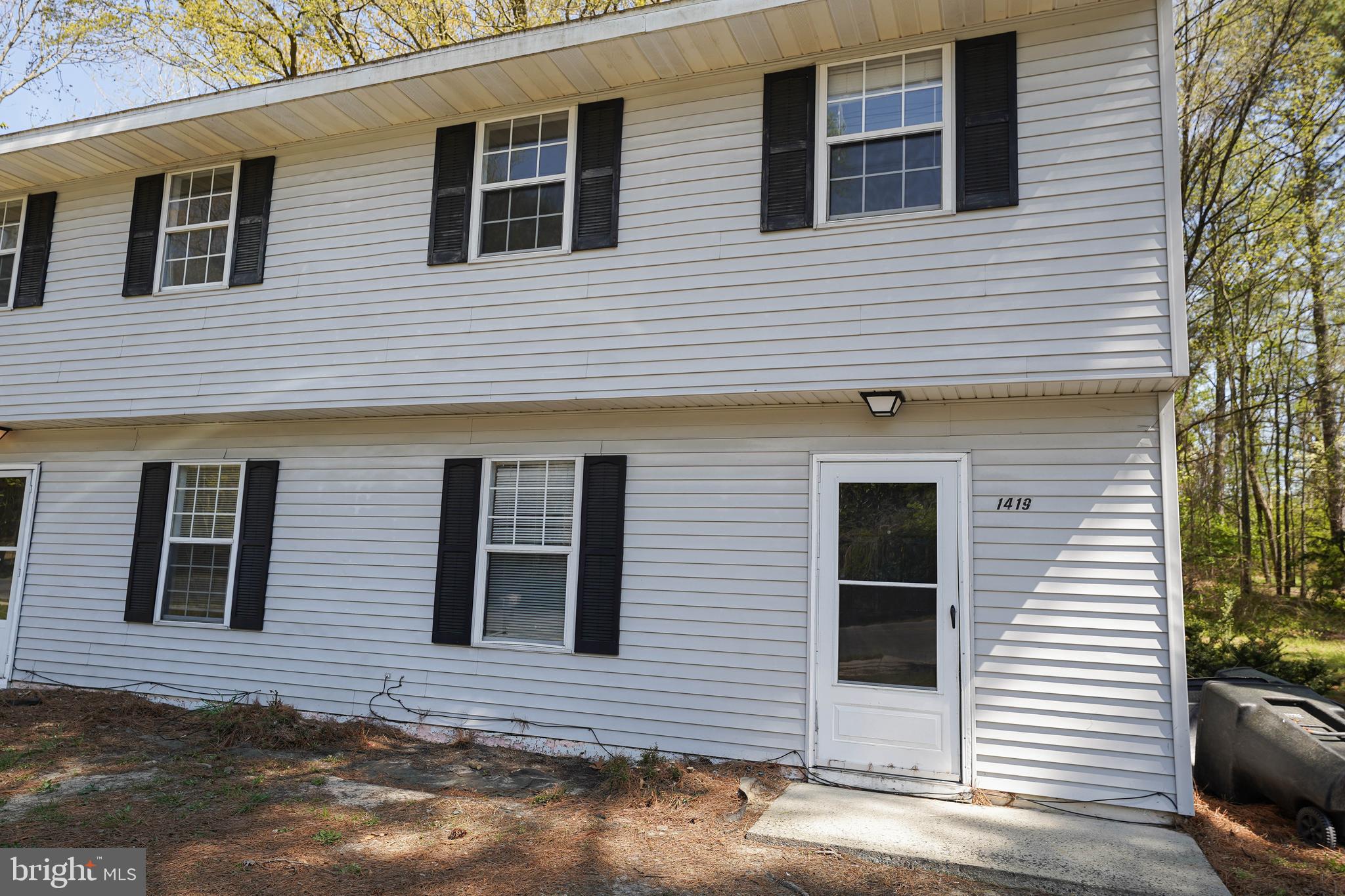 NONE AVAILABLE - Residential Lease