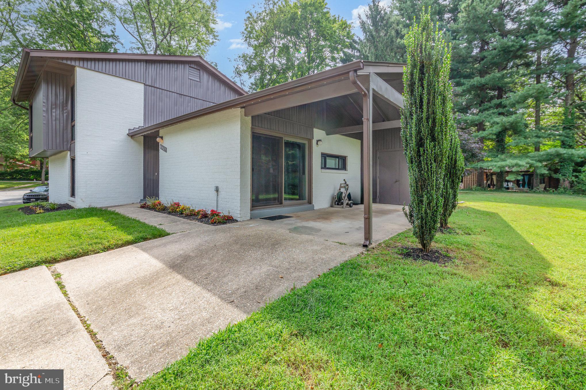 5405 GRAYWING COURT