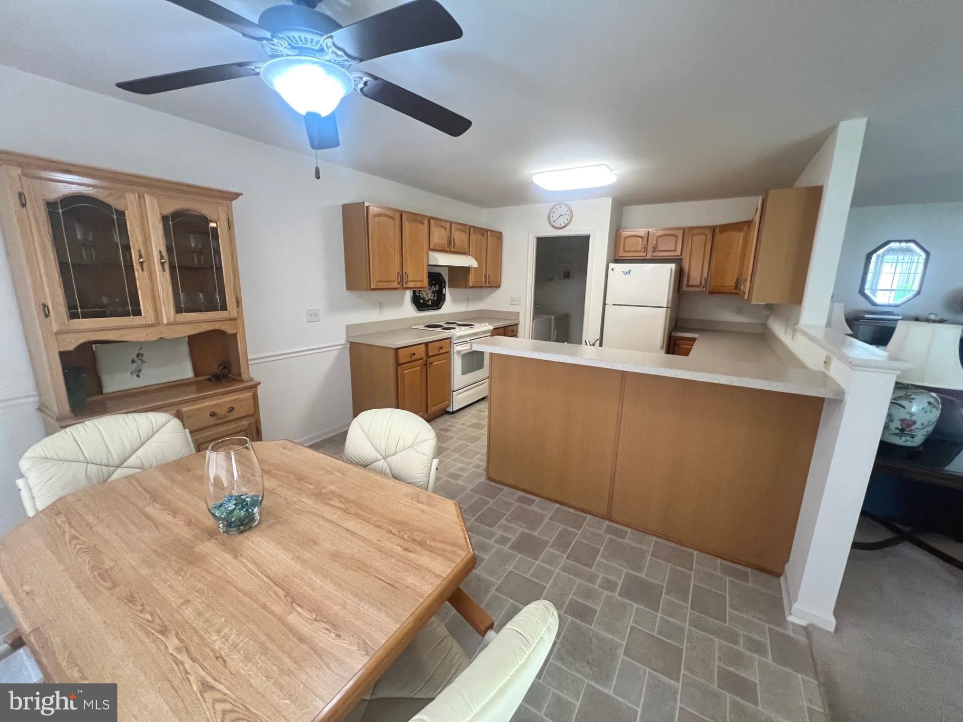 SLEEPY HOLLOW - Residential