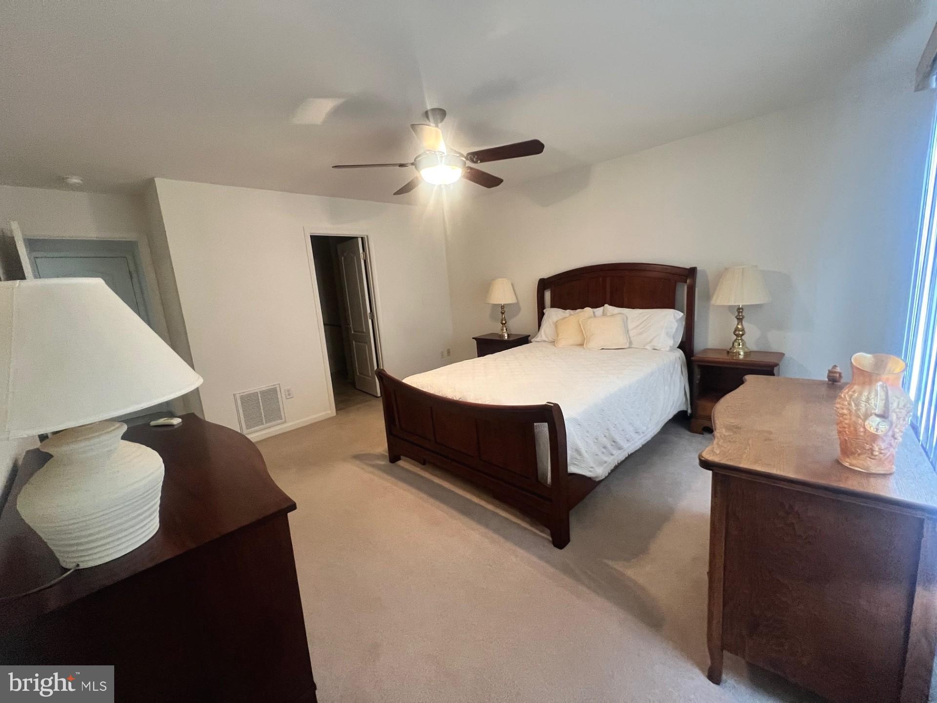 SLEEPY HOLLOW - Residential