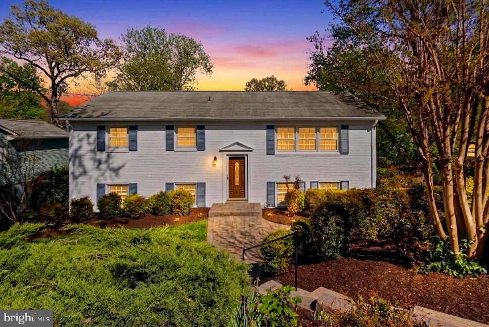 6019 MARILYN DRIVE