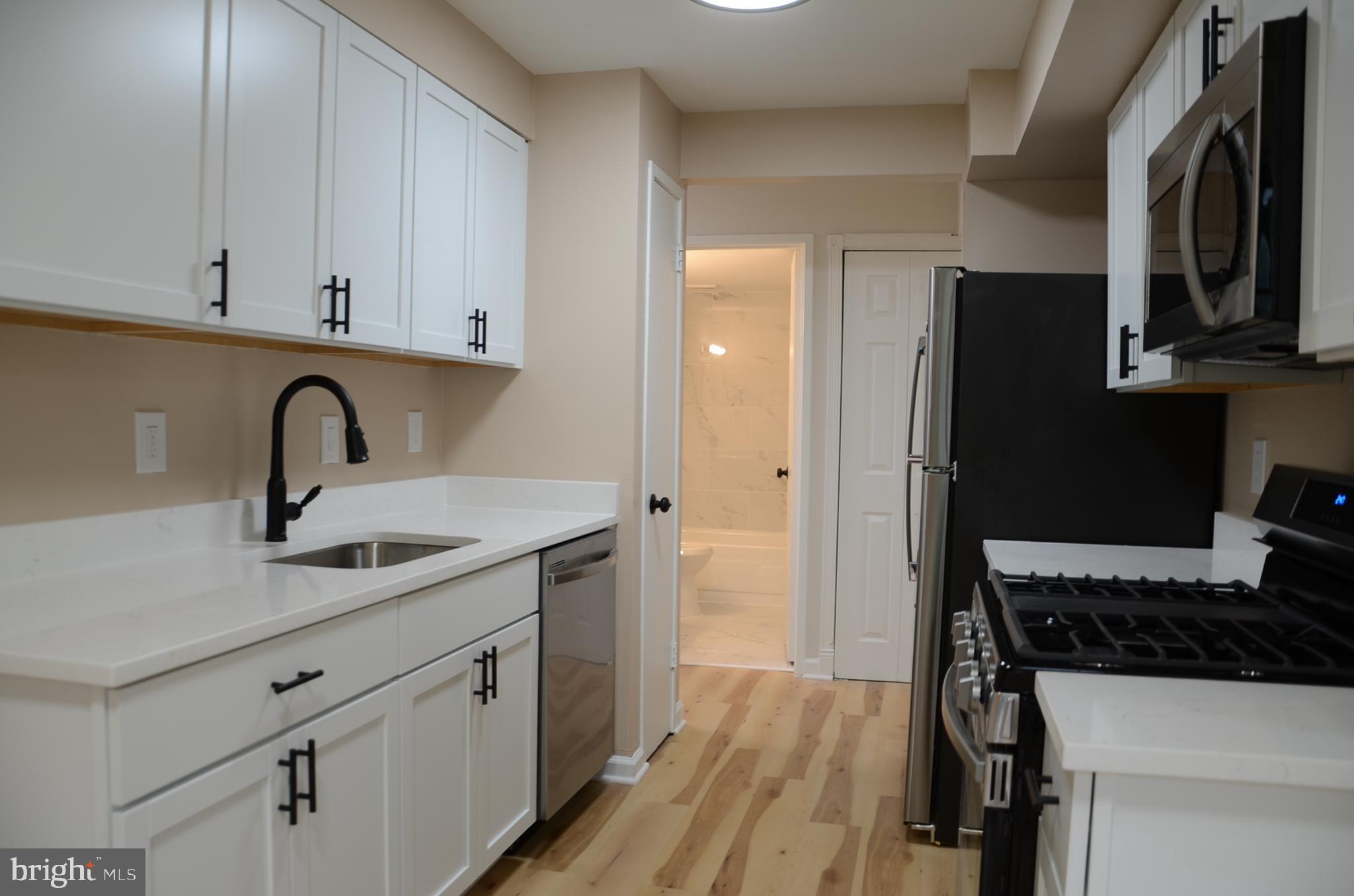 102 DUVALL LANE 5-201