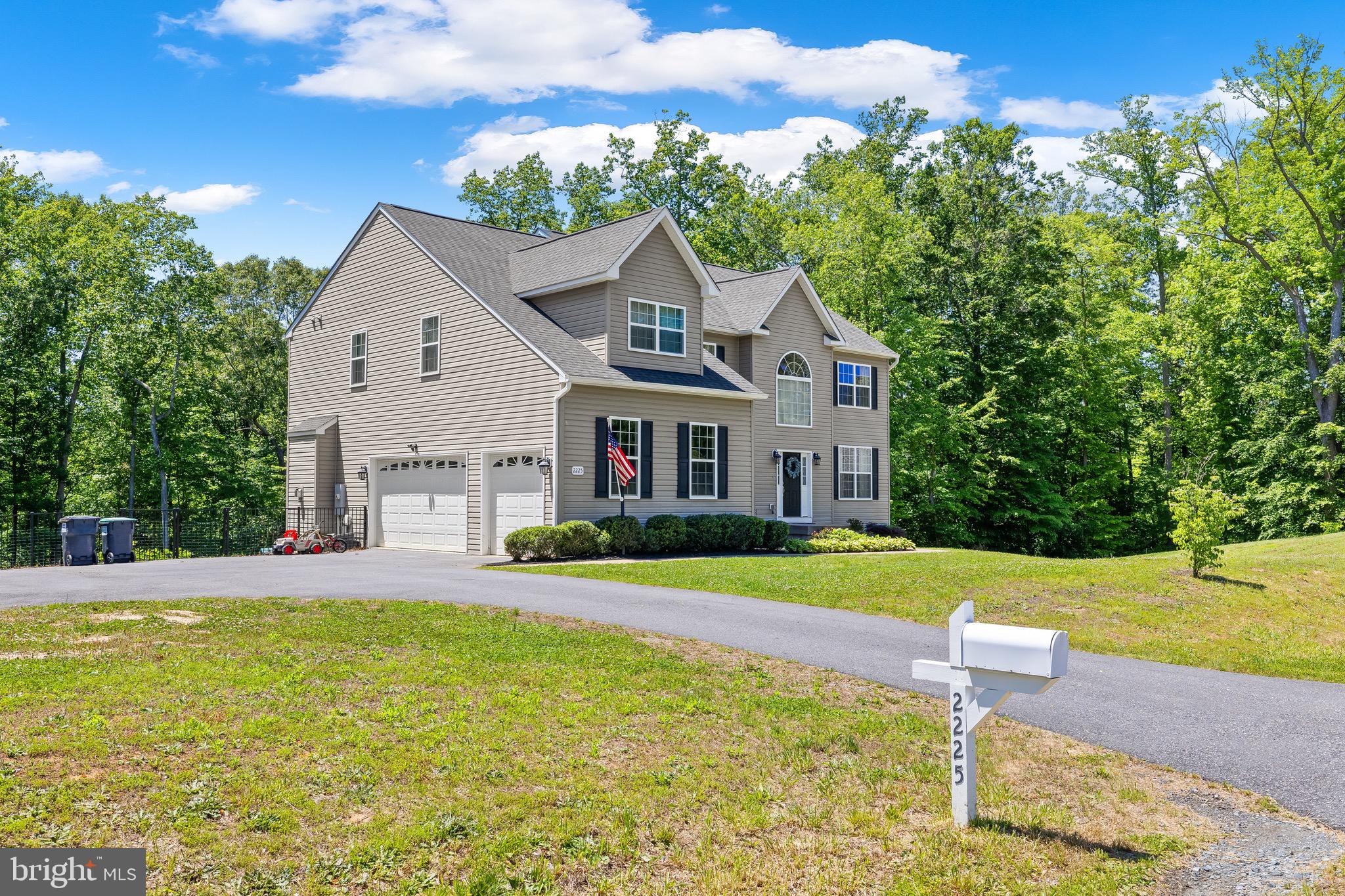 CAMP GEARY ESTATES - Residential