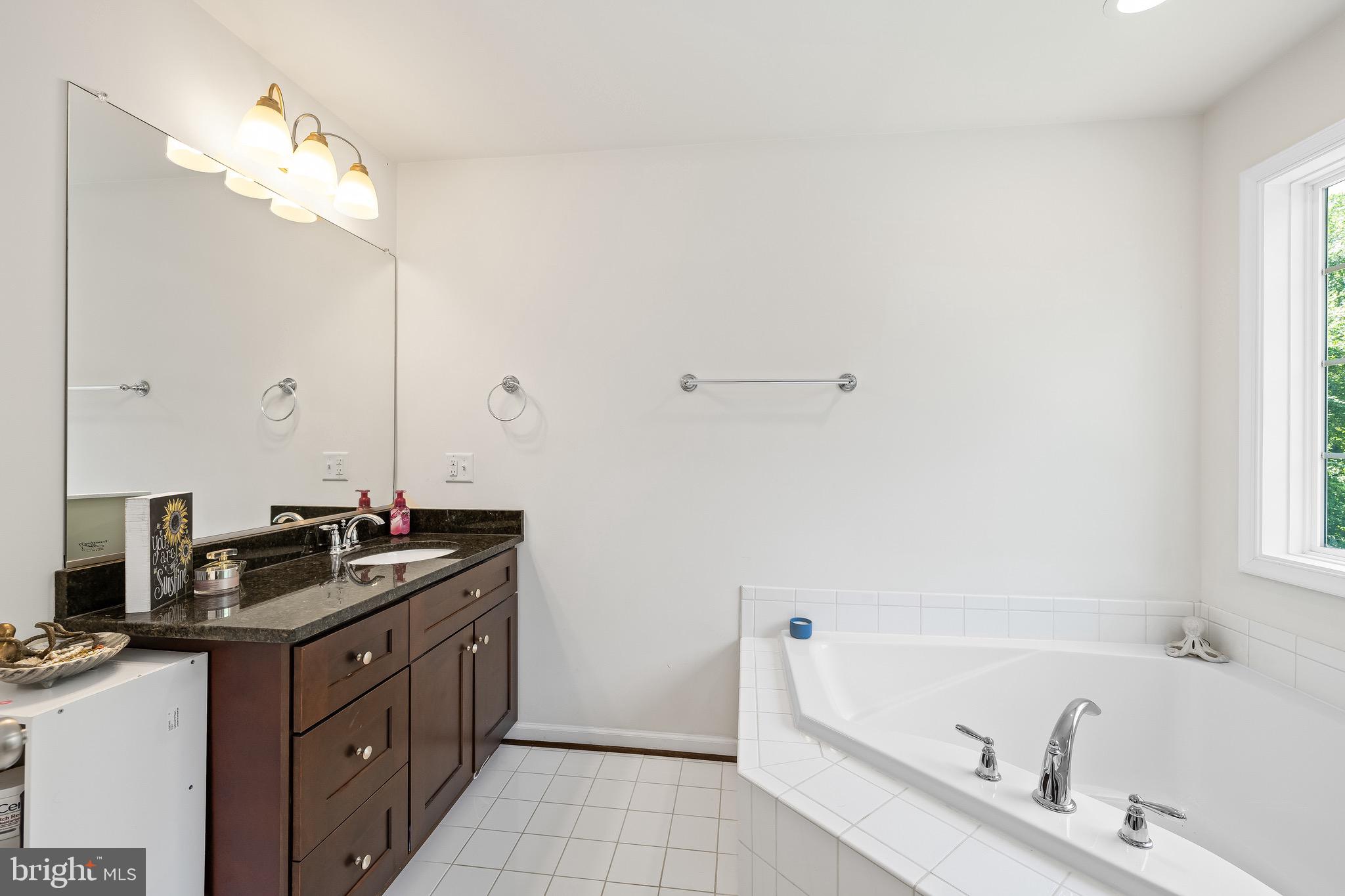 CAMP GEARY ESTATES - Residential