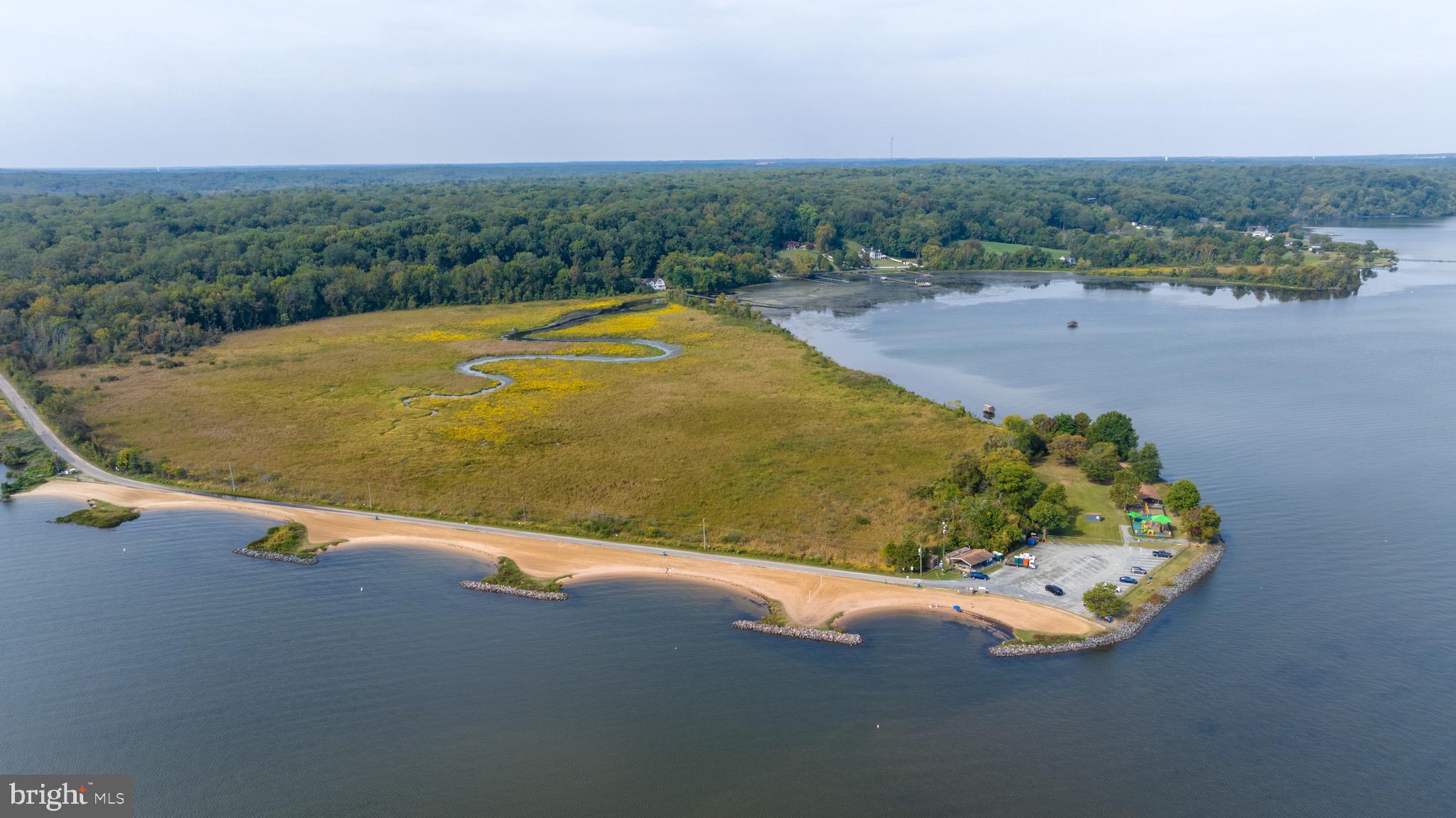 CAMP GEARY ESTATES - Residential