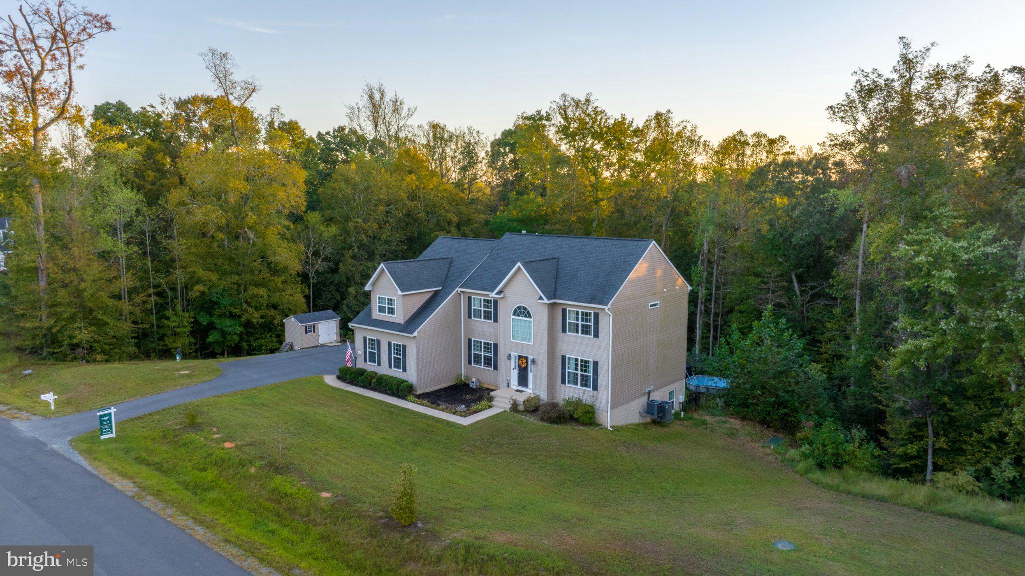 CAMP GEARY ESTATES - Residential