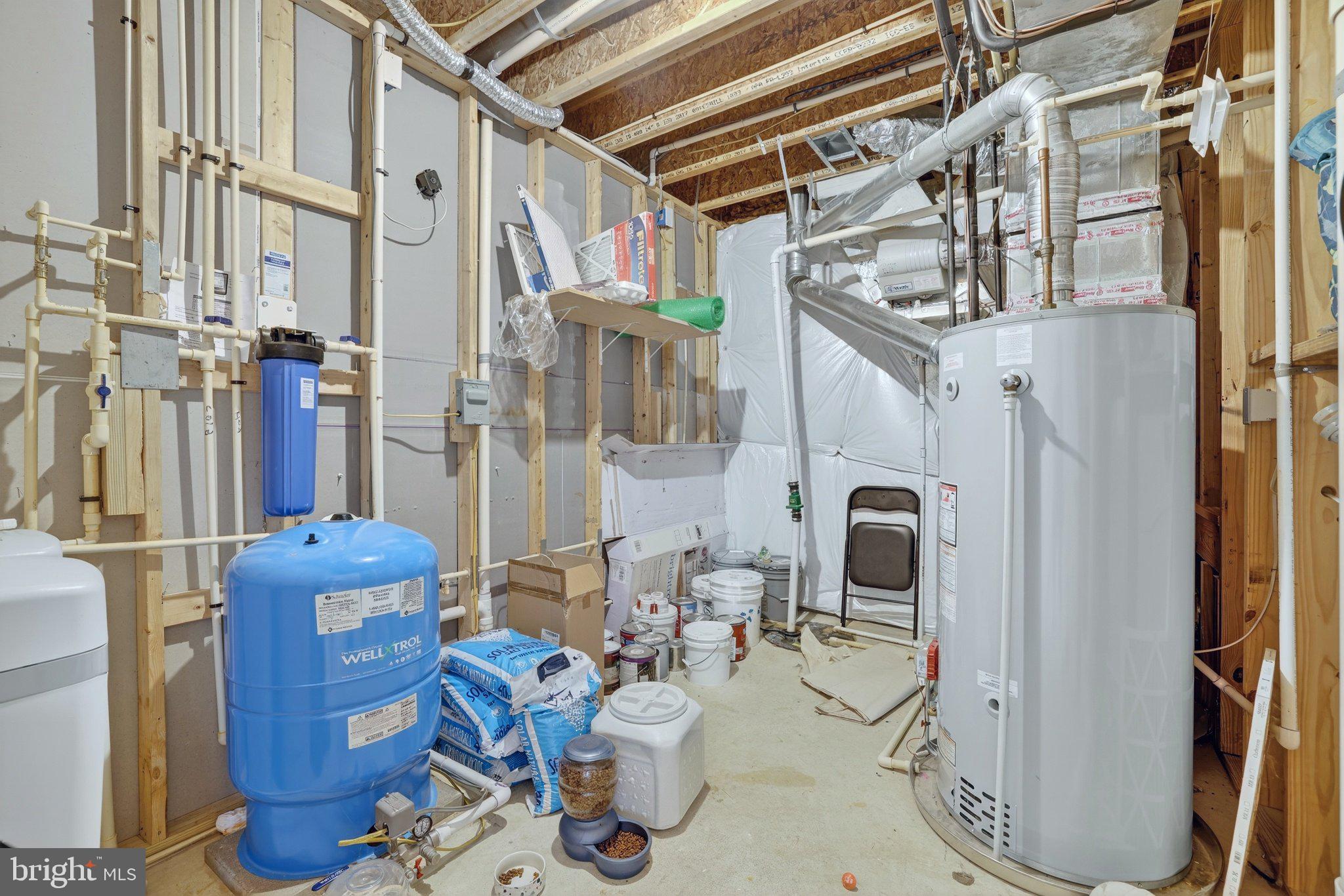 CAMP GEARY ESTATES - Residential