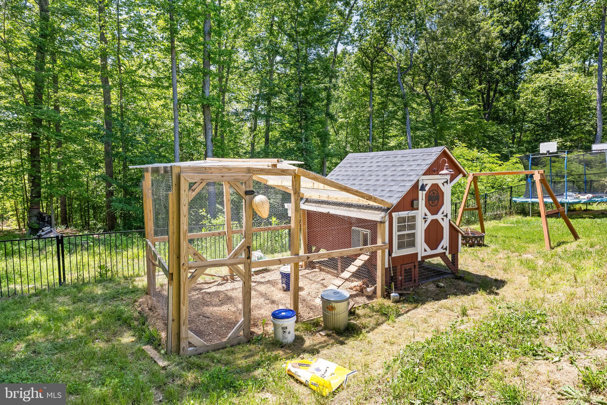 CAMP GEARY ESTATES - Residential