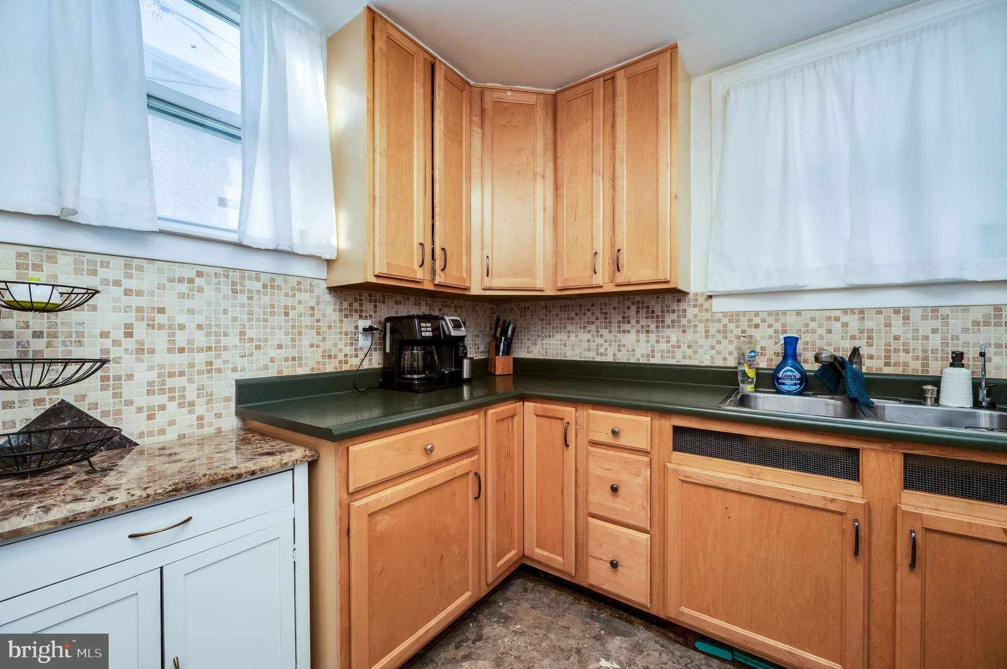 Reading, Pennsylvania 19606, United States, 4 Bedrooms Bedrooms, ,1 BathroomBathrooms,Residential,Coming Soon,235654