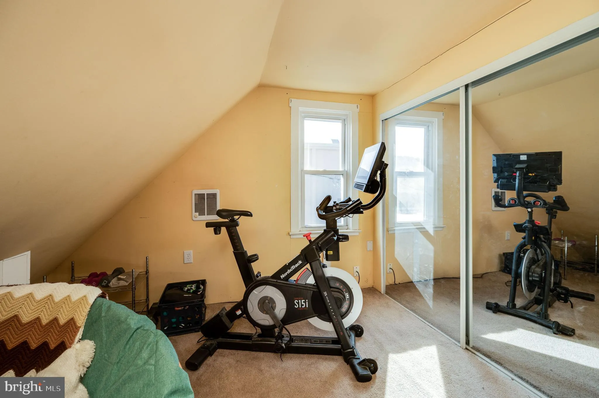 Reading, Pennsylvania 19606, United States, 4 Bedrooms Bedrooms, ,1 BathroomBathrooms,Residential,Coming Soon,235654