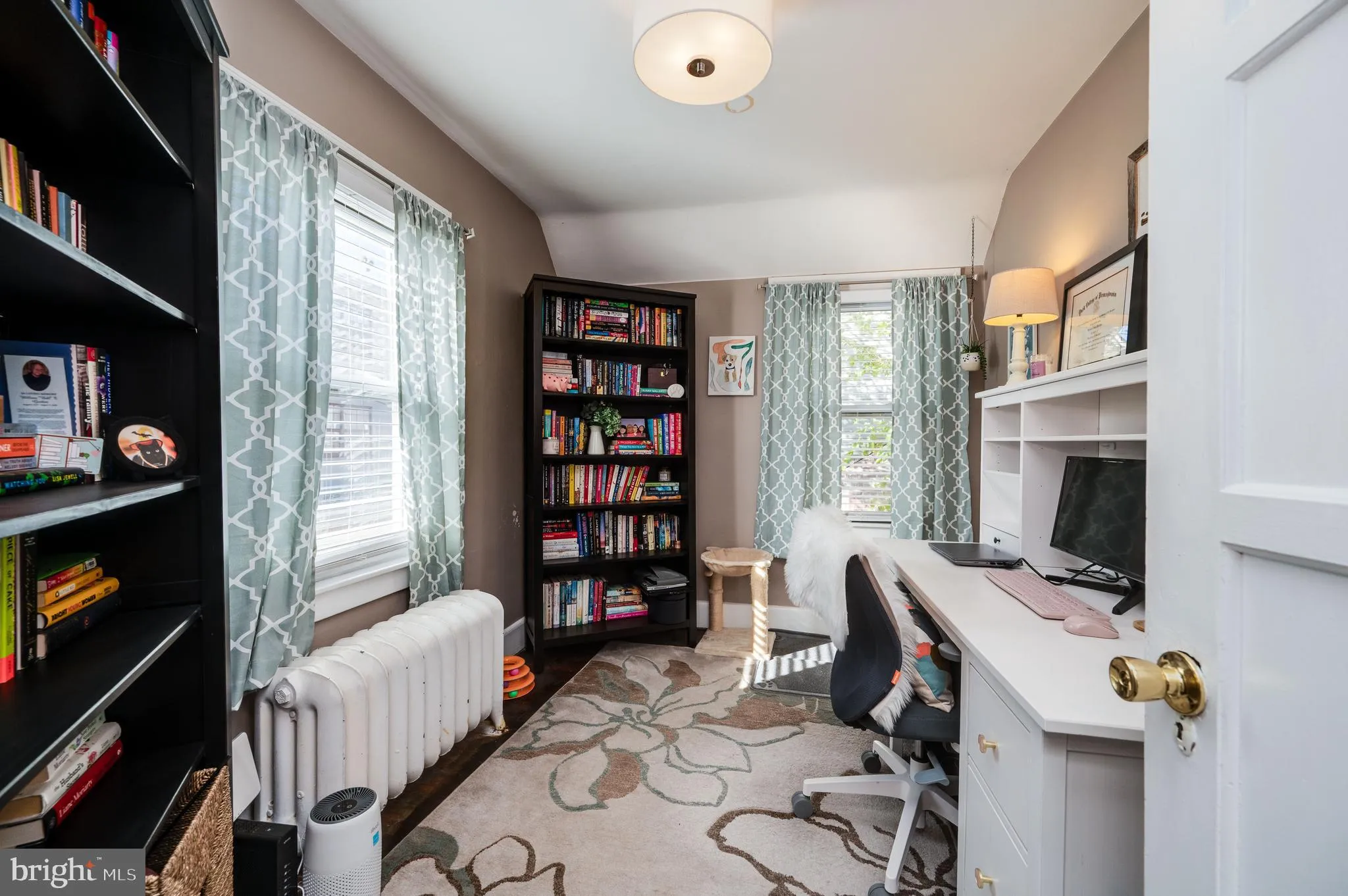 Reading, Pennsylvania 19606, United States, 4 Bedrooms Bedrooms, ,1 BathroomBathrooms,Residential,Coming Soon,235654