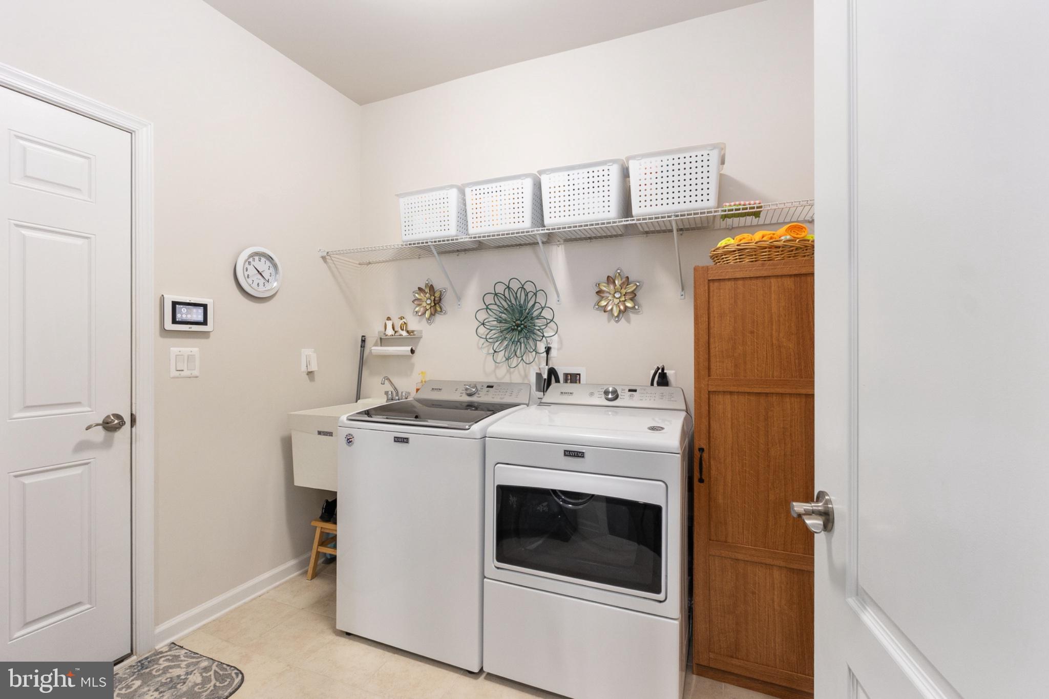 VIRGINIA HERITAGE AT LEE'S PARK - Residential