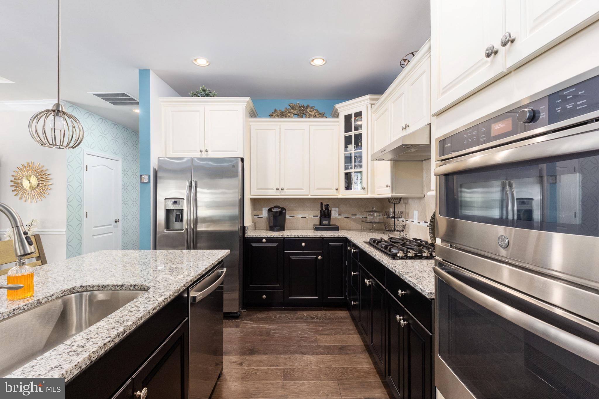 VIRGINIA HERITAGE AT LEE'S PARK - Residential