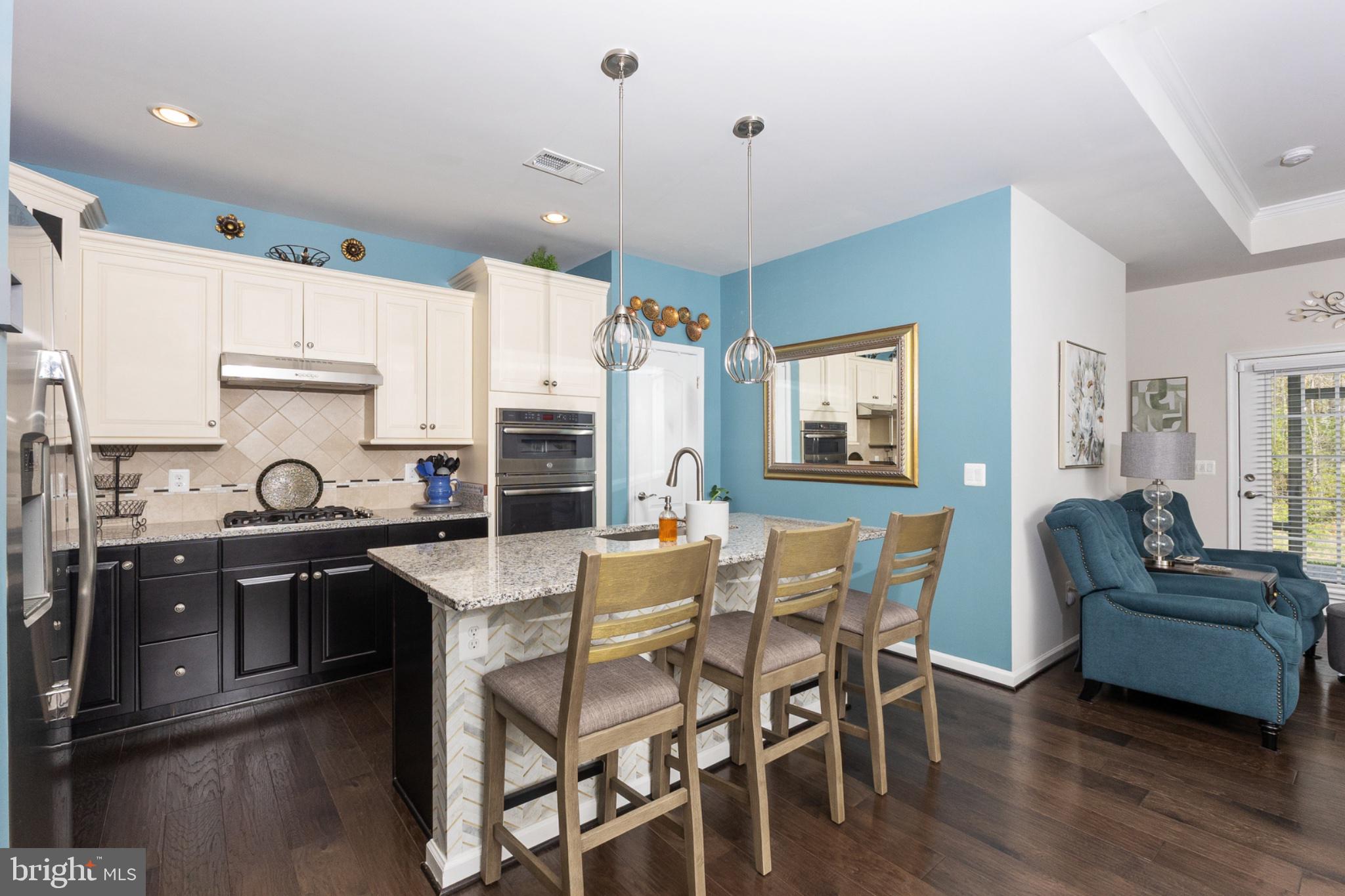 VIRGINIA HERITAGE AT LEE'S PARK - Residential