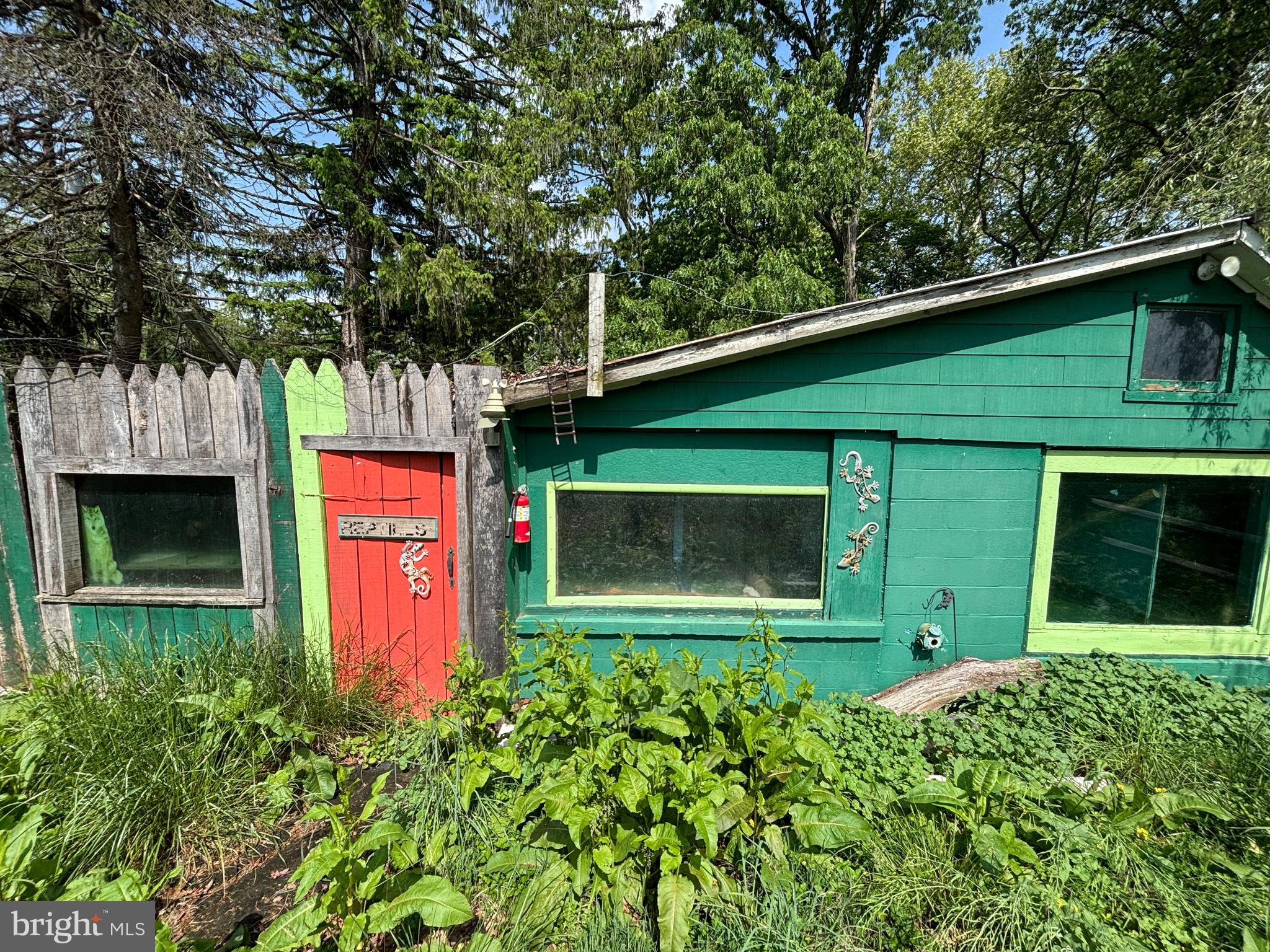 NONE AVAILABLE - Commercial Sale