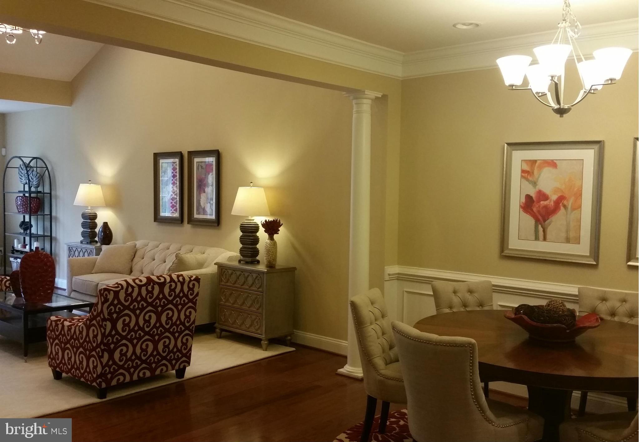 COLONIAL CHARLES - Residential