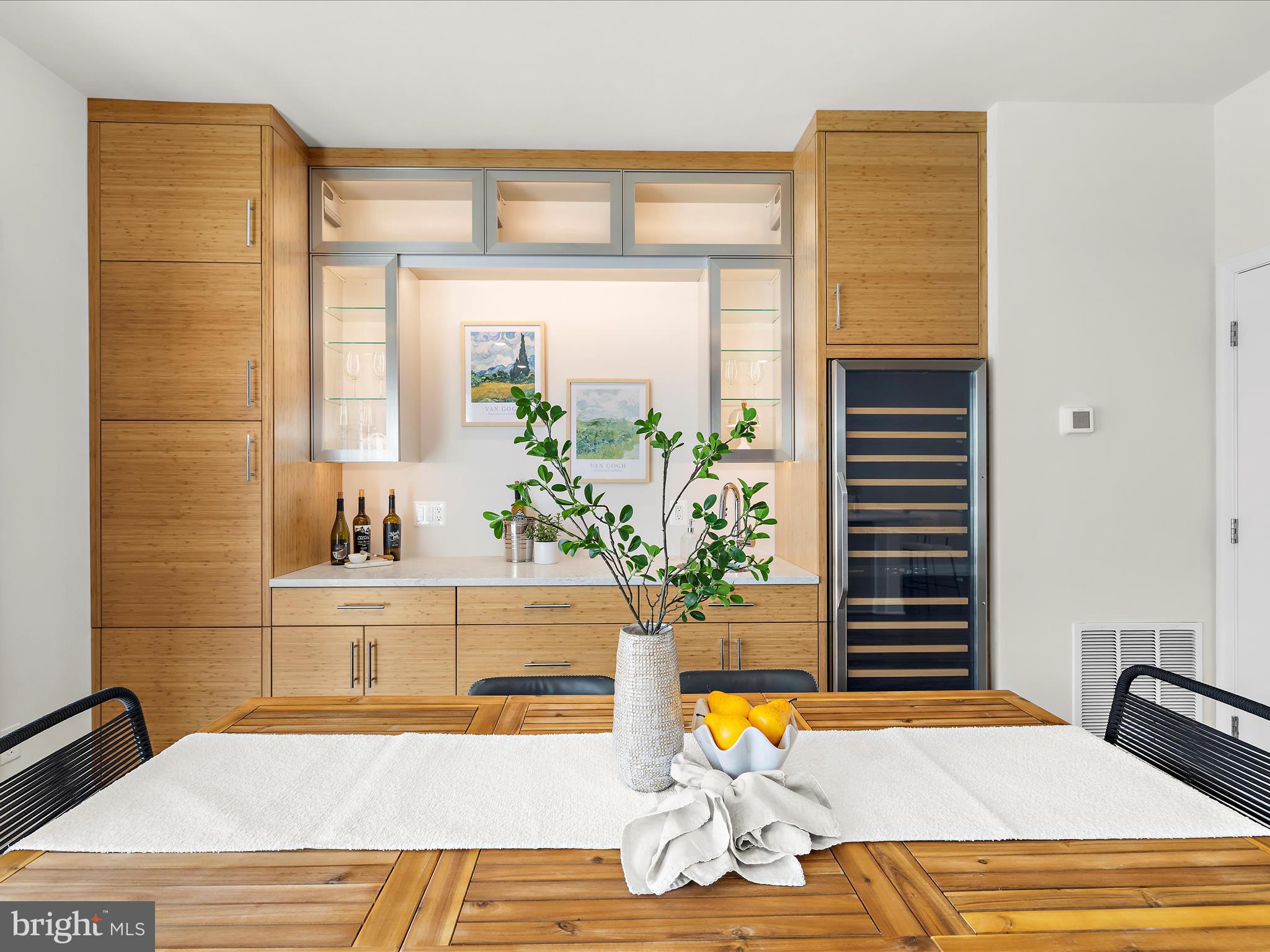 THE COVE - Residential