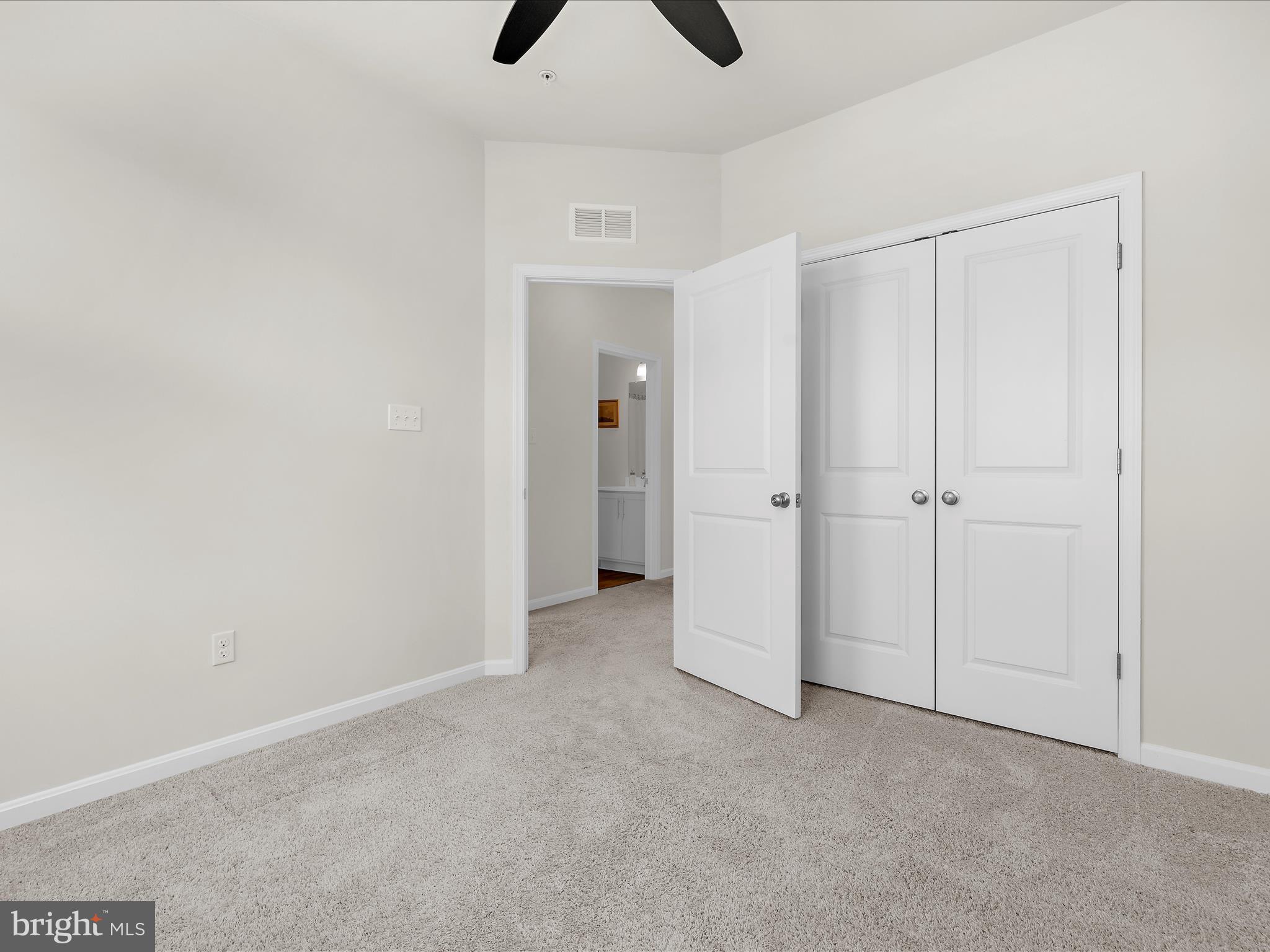 THE COVE - Residential