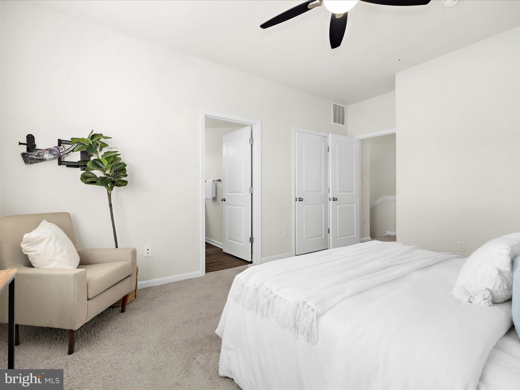 THE COVE - Residential