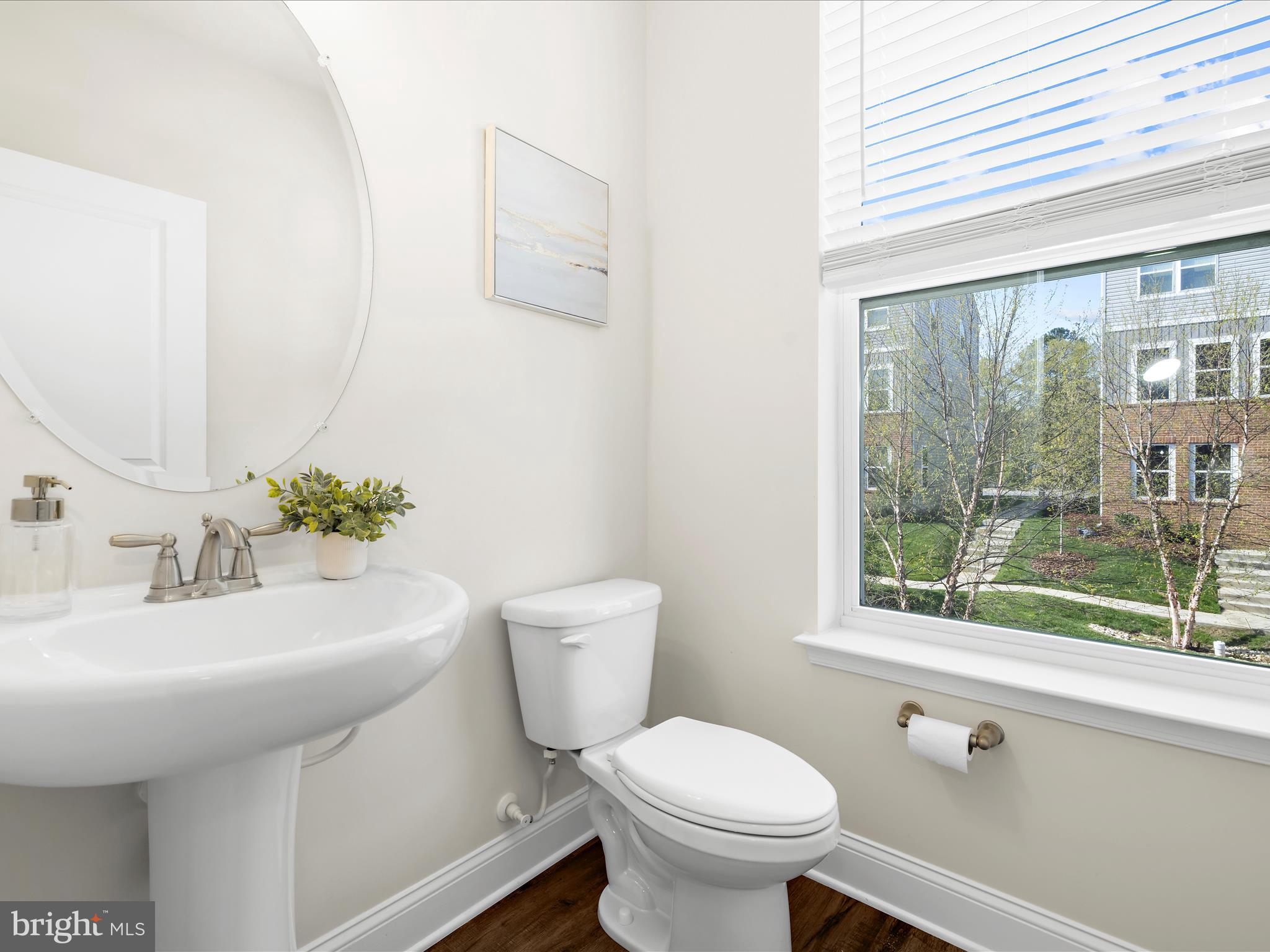 THE COVE - Residential