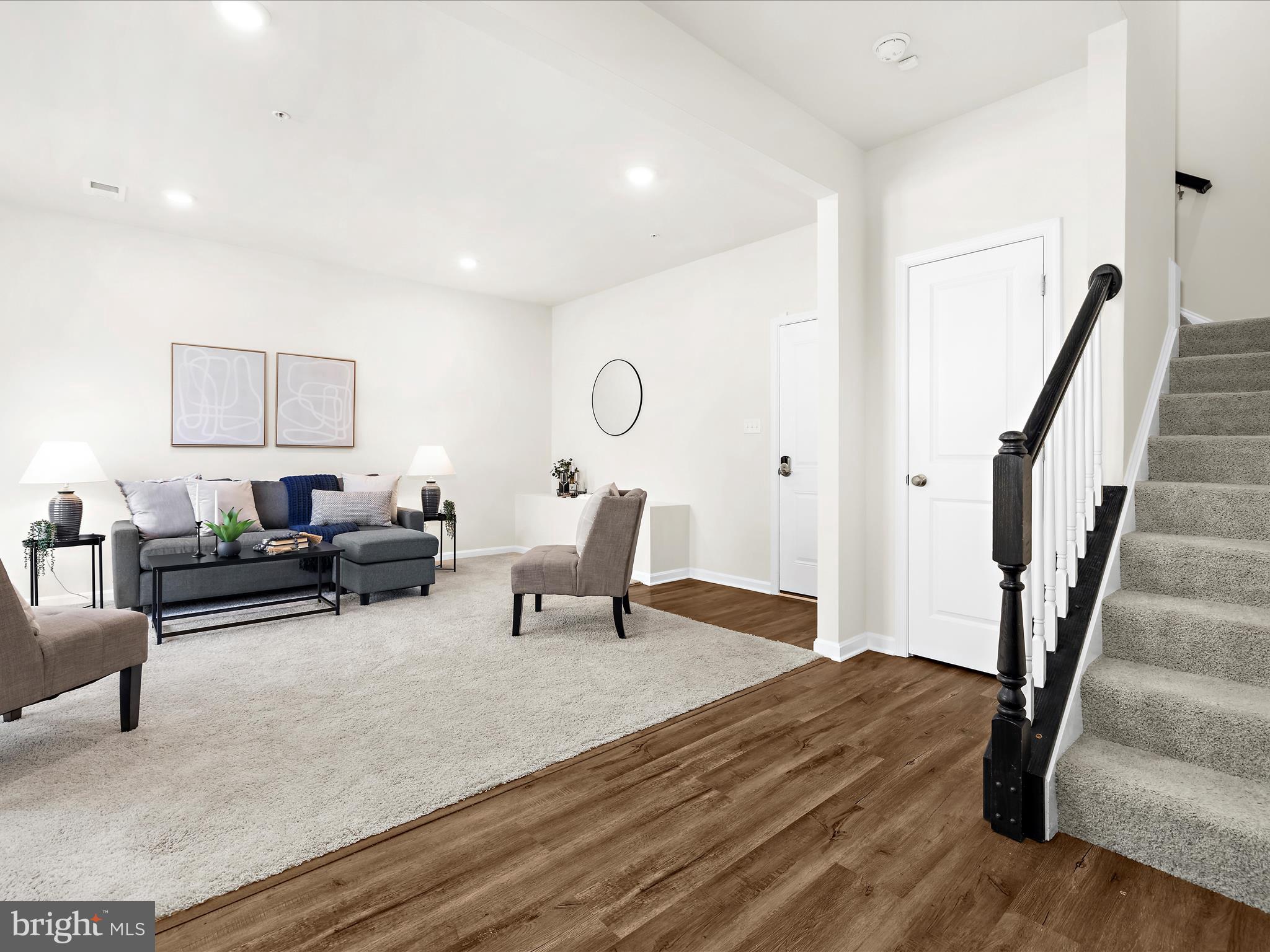 THE COVE - Residential