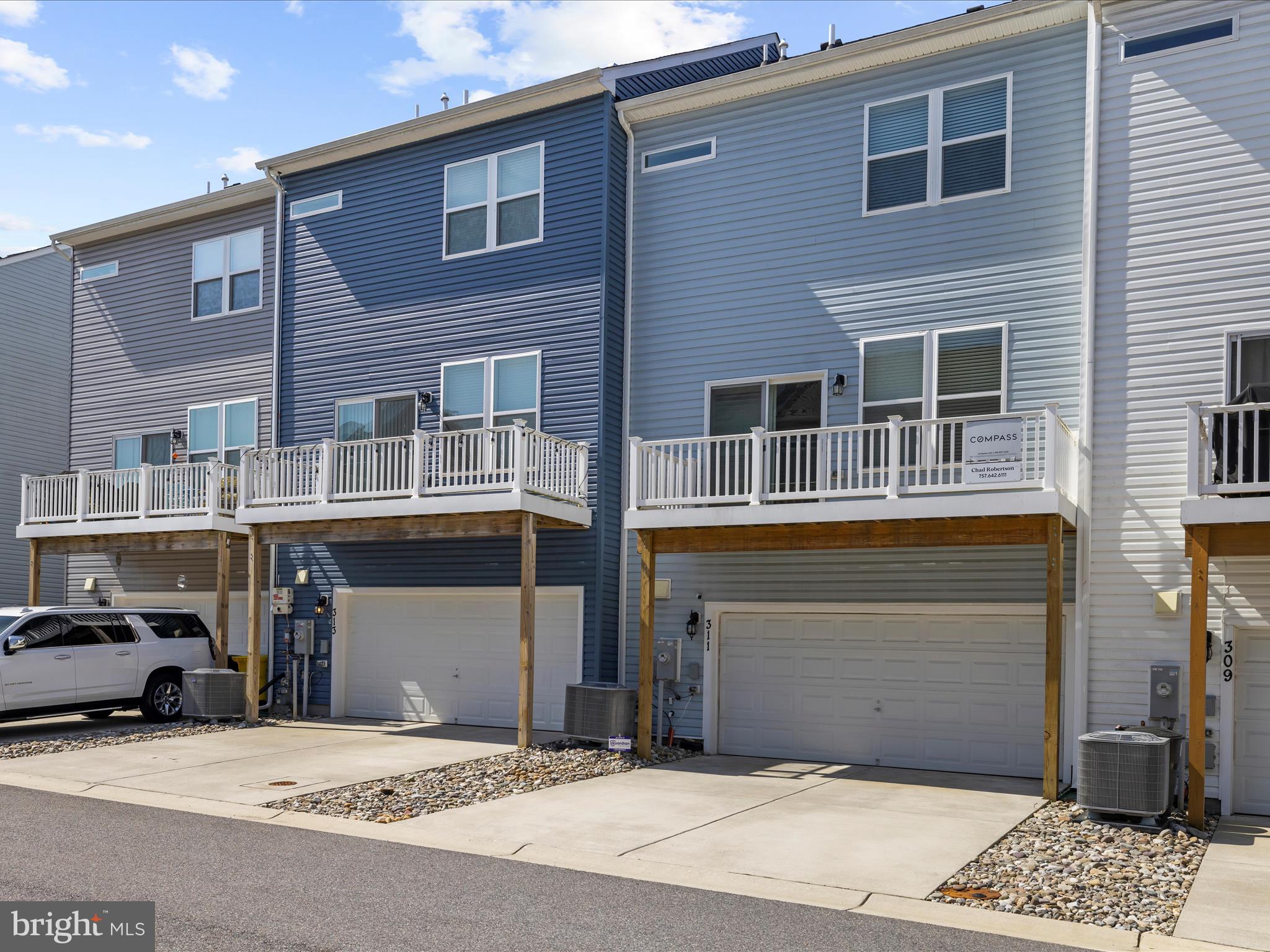 THE COVE - Residential