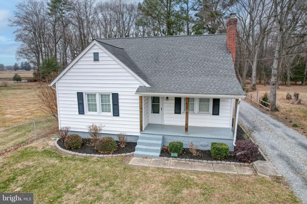Photo of 305 Delaware Avenue, HARRINGTON, DE 19952 (MLS # DEKT2043550)
