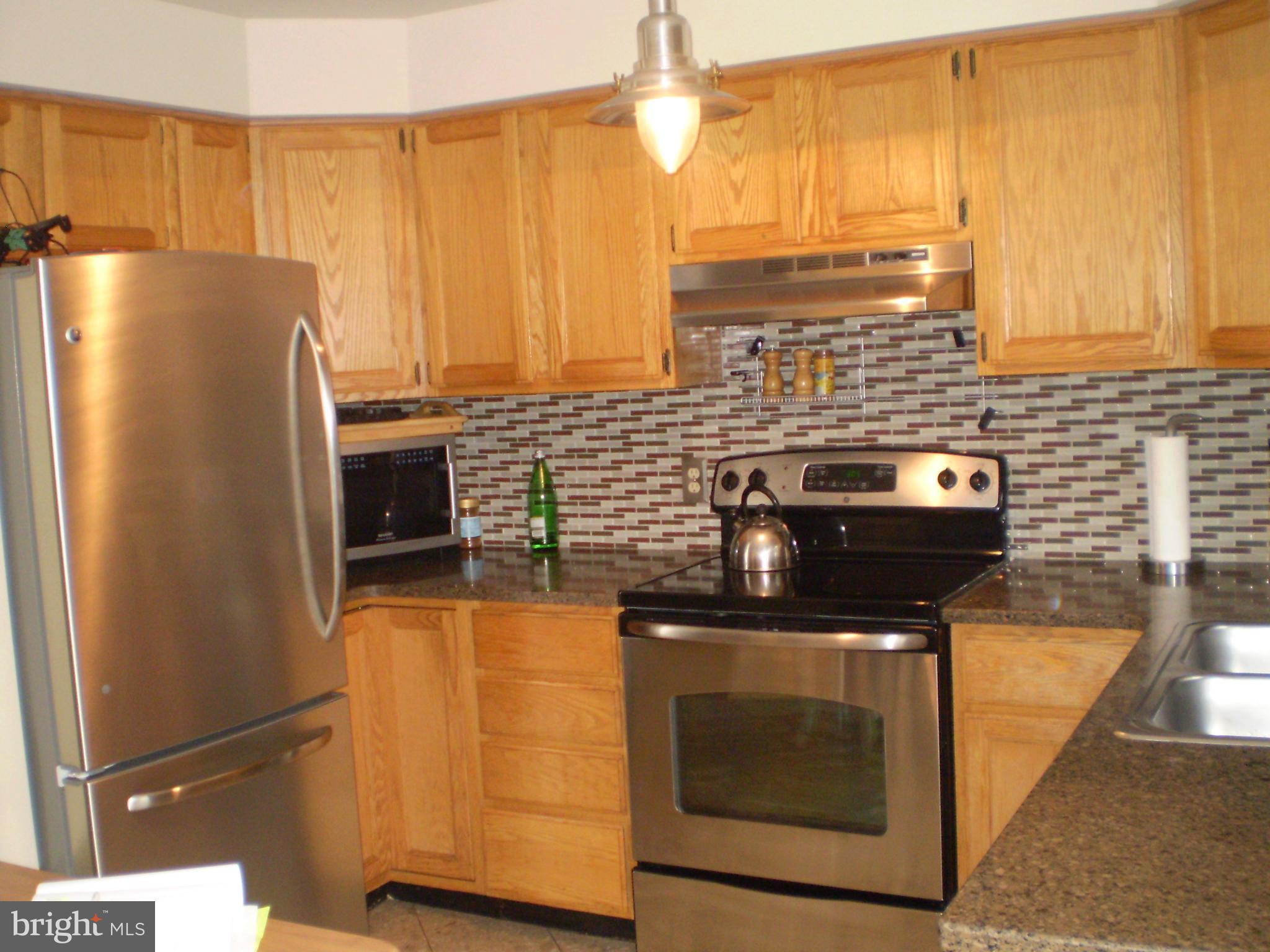 VILLAGE AT GUM SPRINGS - Residential Lease