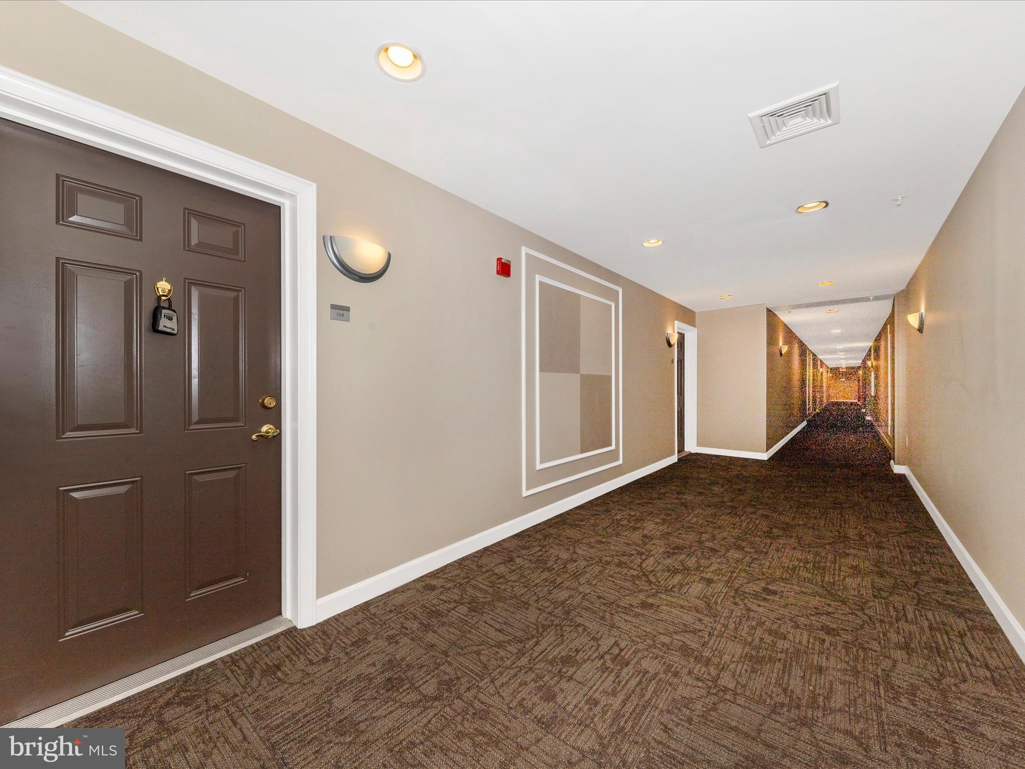 MAXWELL PLACE - Residential