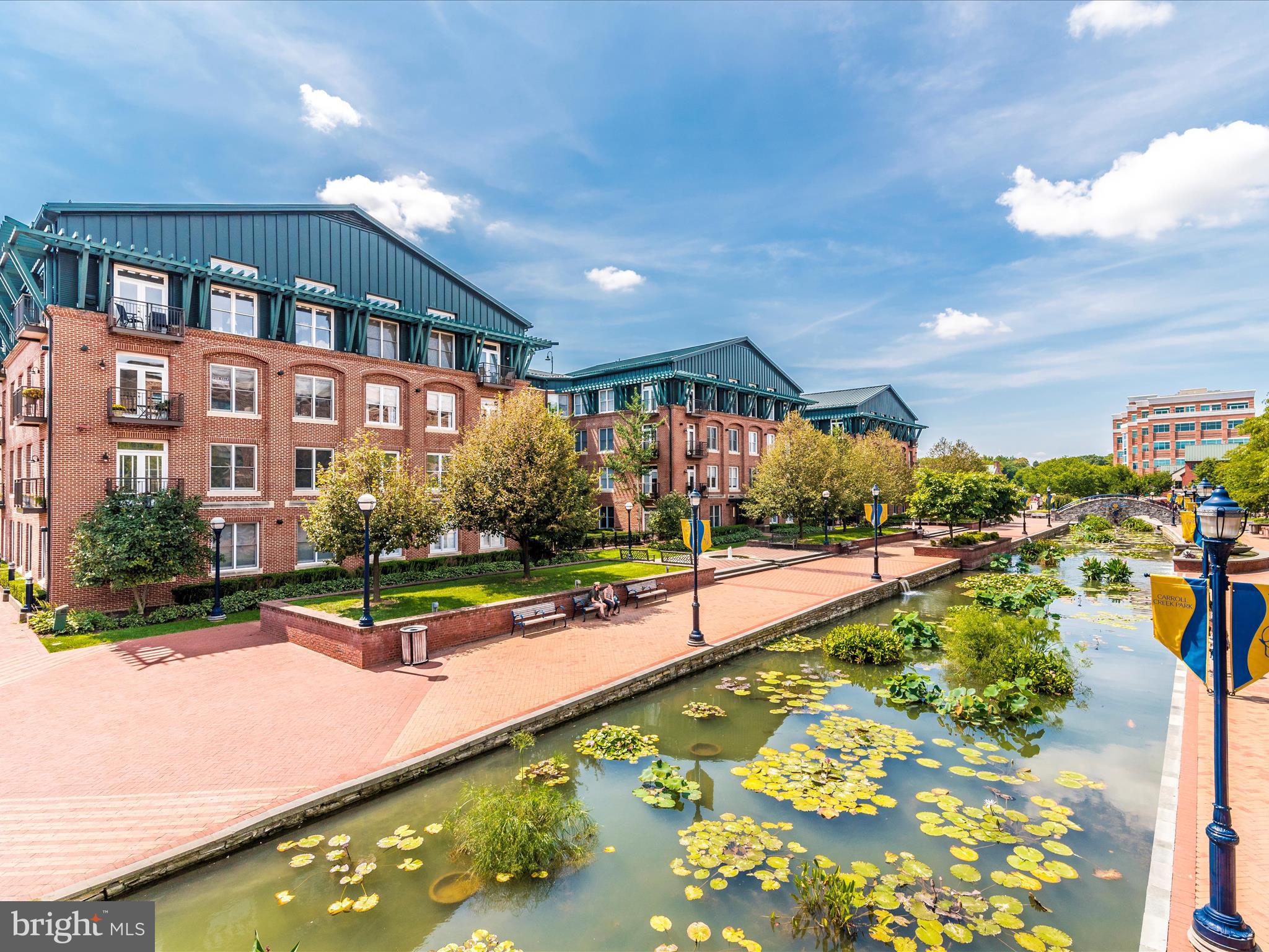 MAXWELL PLACE - Residential