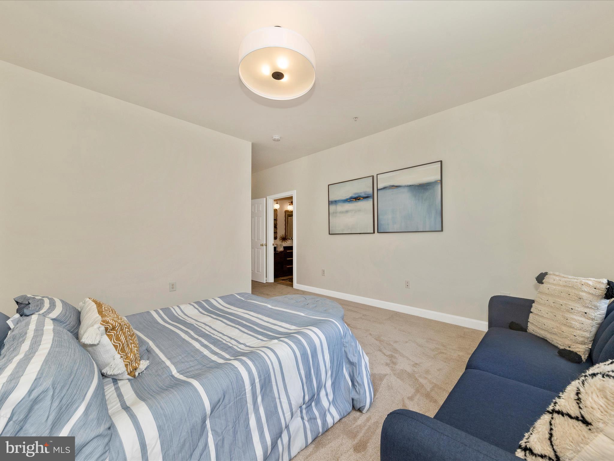 MAXWELL PLACE - Residential