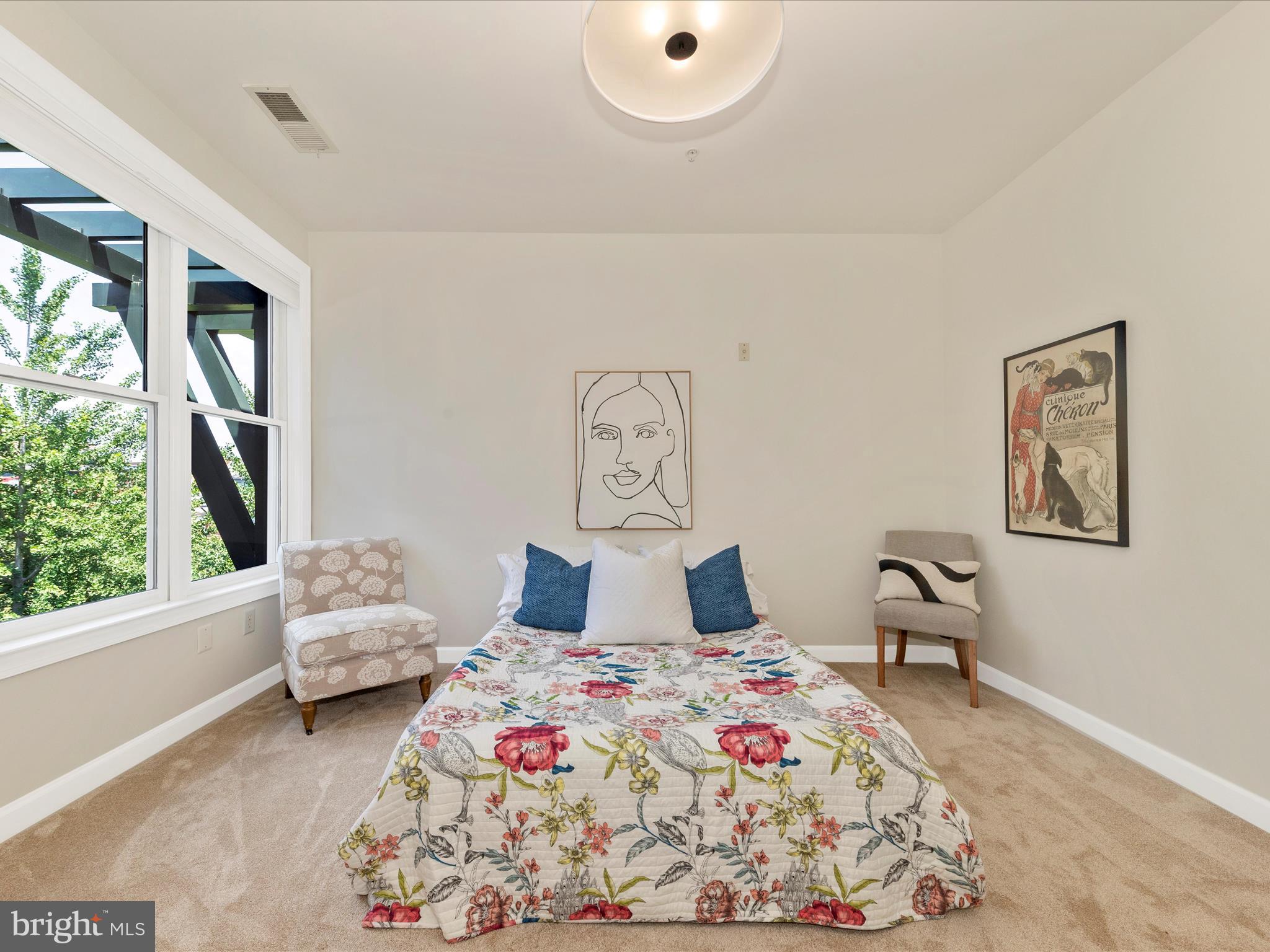 MAXWELL PLACE - Residential