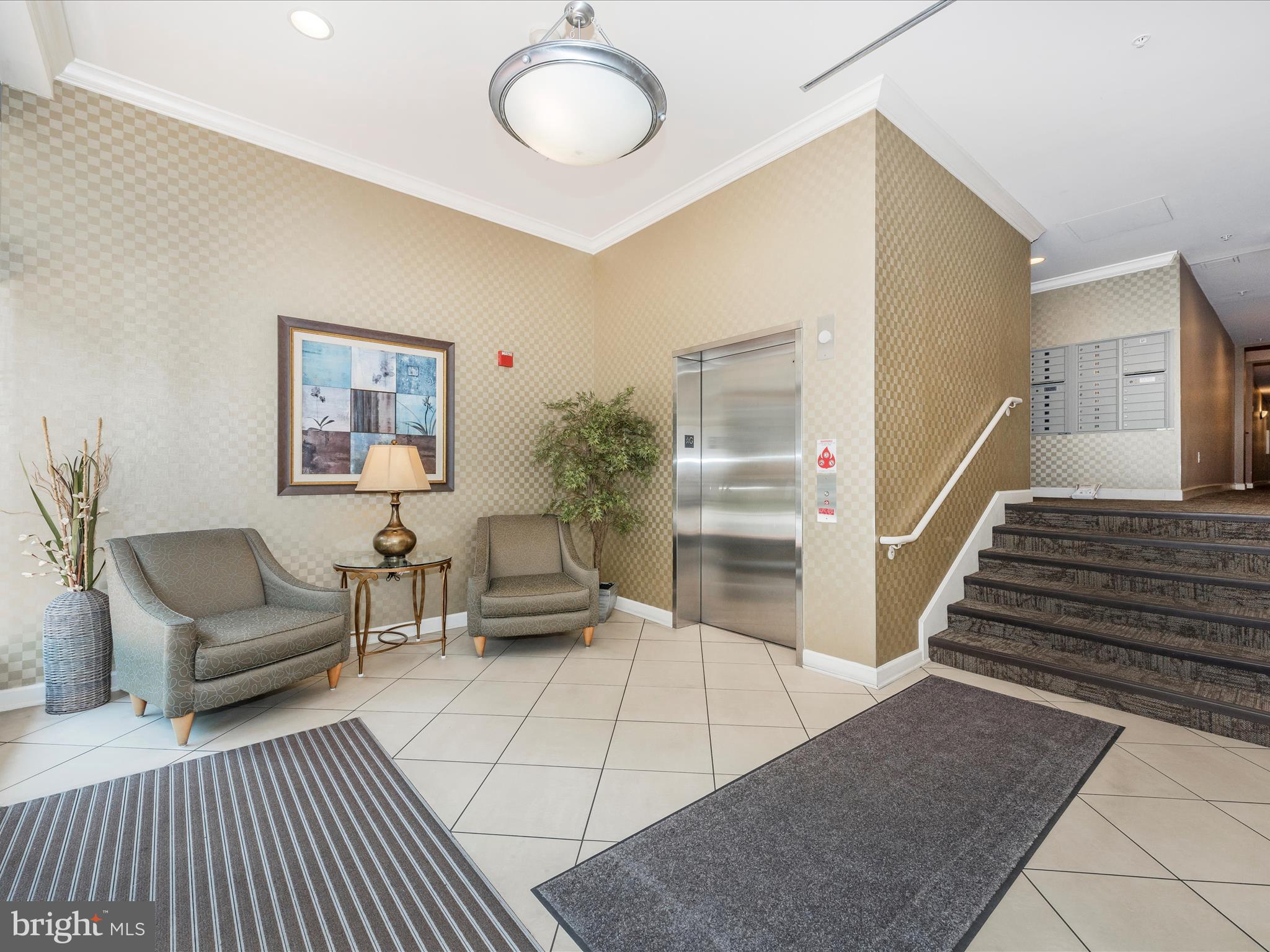 MAXWELL PLACE - Residential