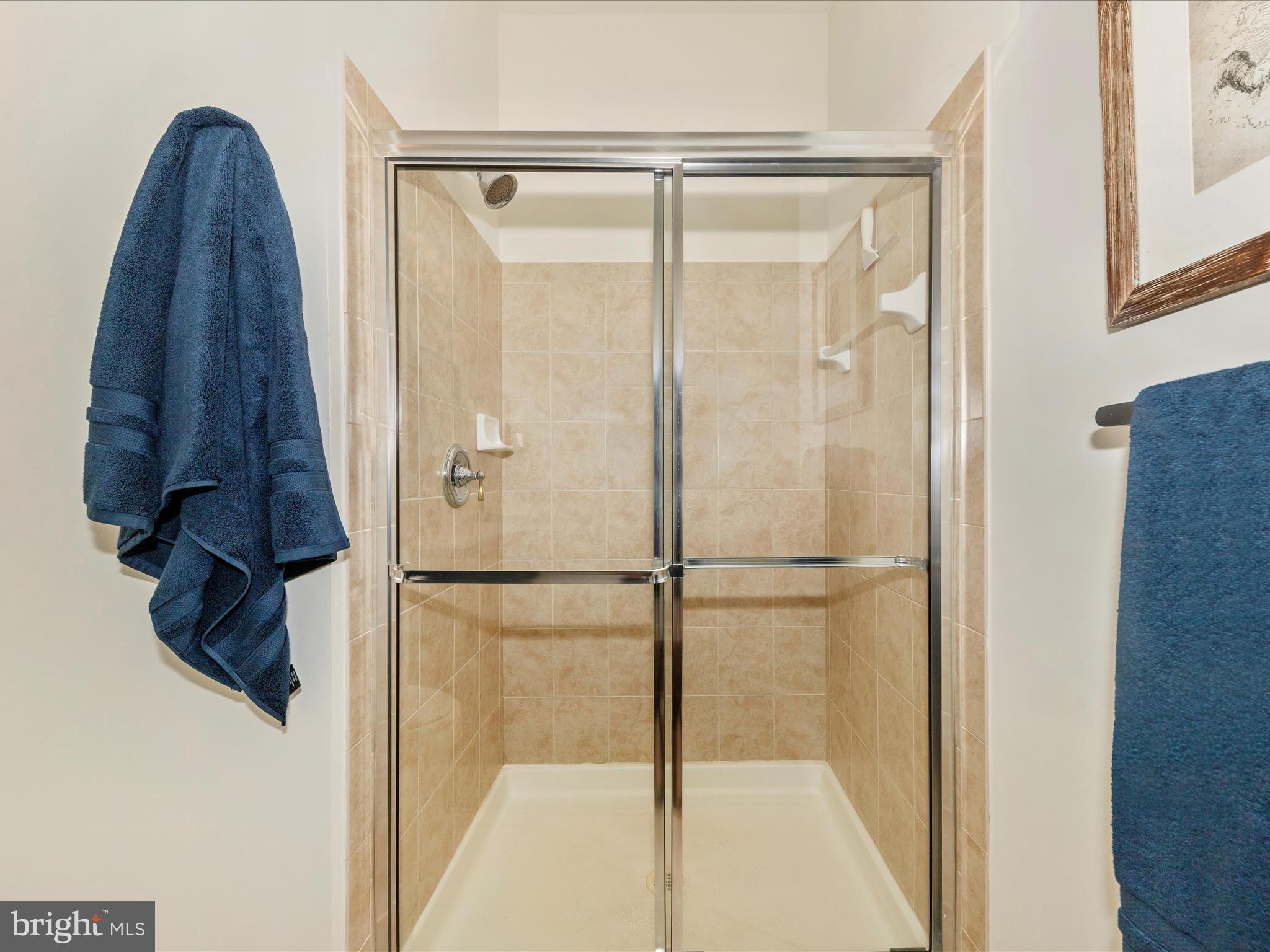 MAXWELL PLACE - Residential