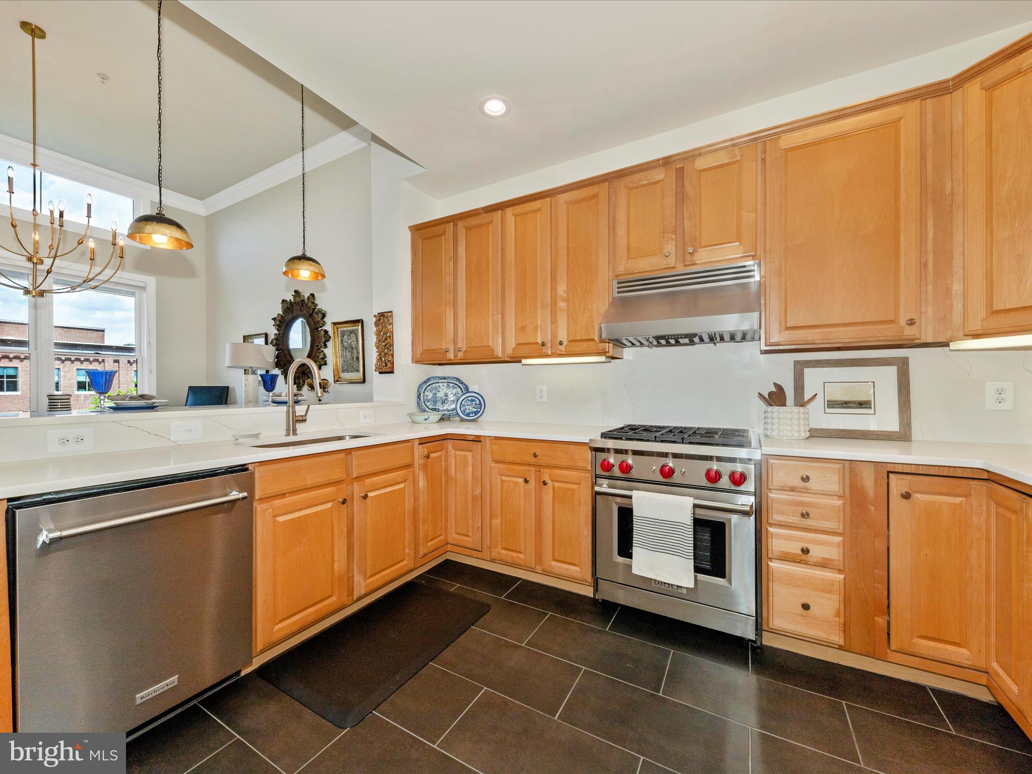 MAXWELL PLACE - Residential