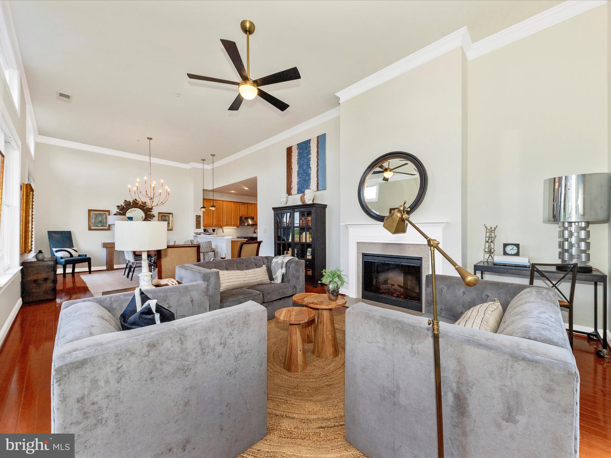 MAXWELL PLACE - Residential