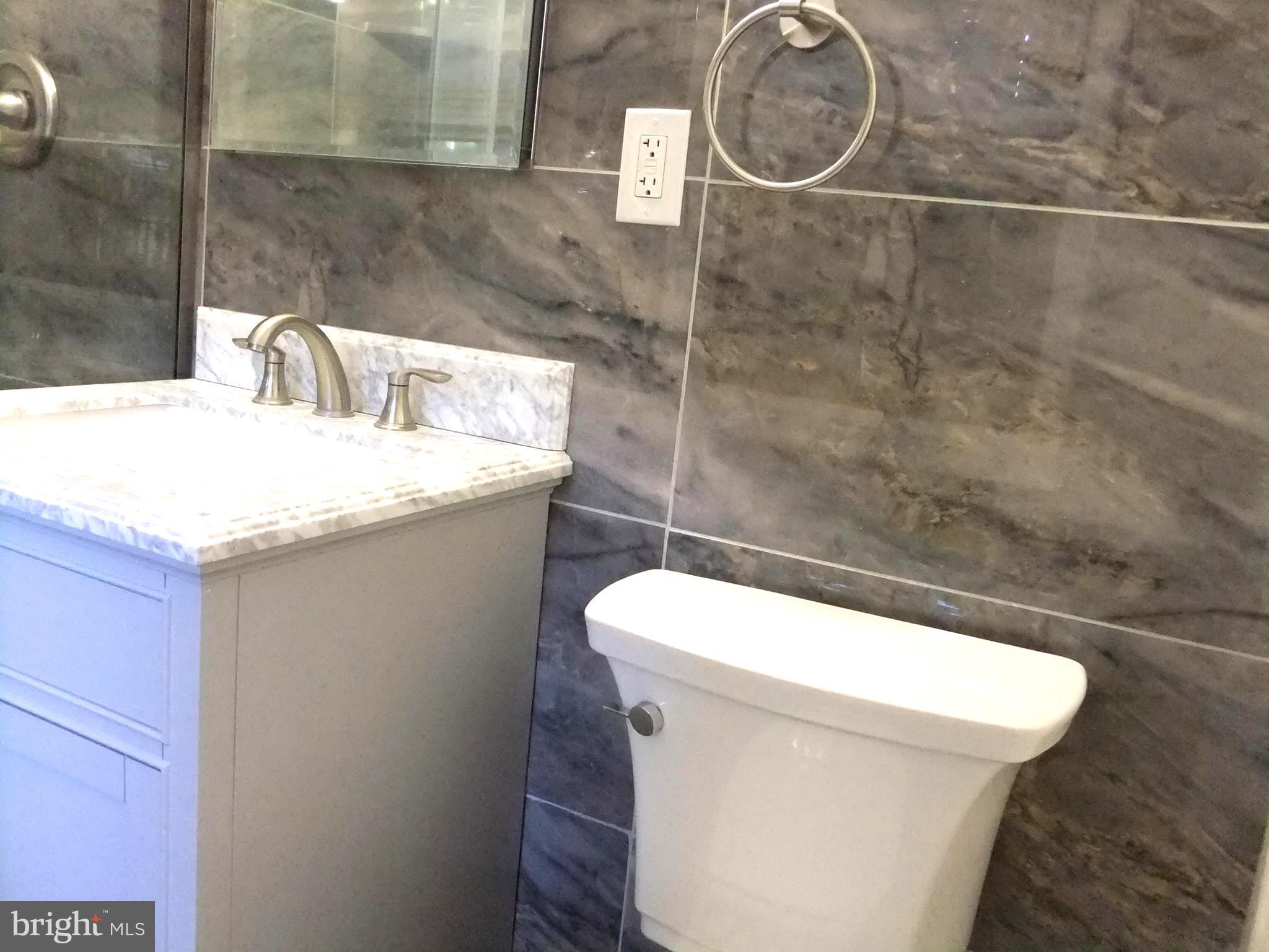 OAK HILL - Residential Lease